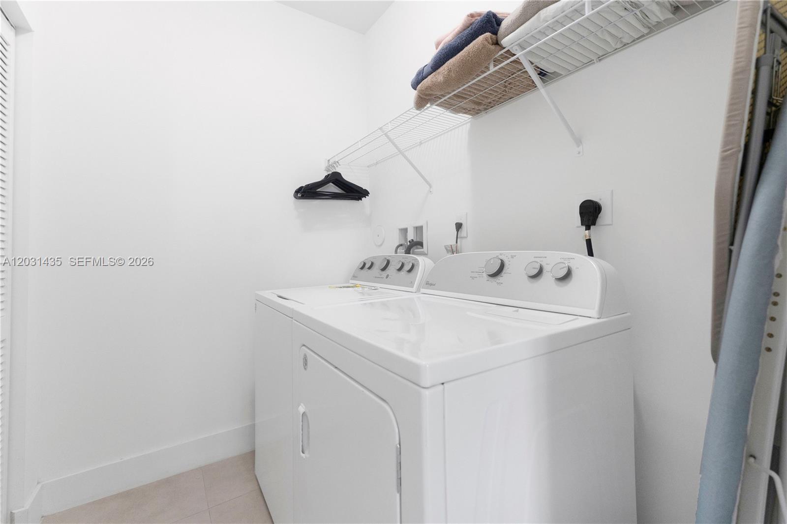 DORAL PALMS SOUTH - Residential