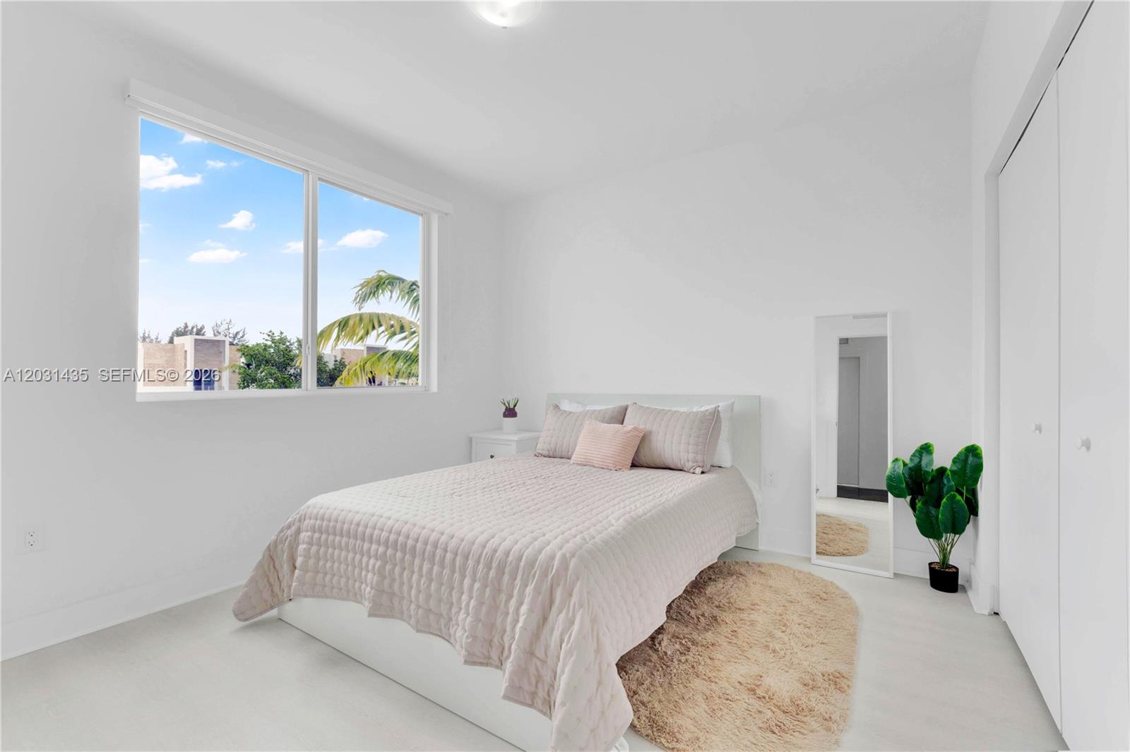 DORAL PALMS SOUTH - Residential