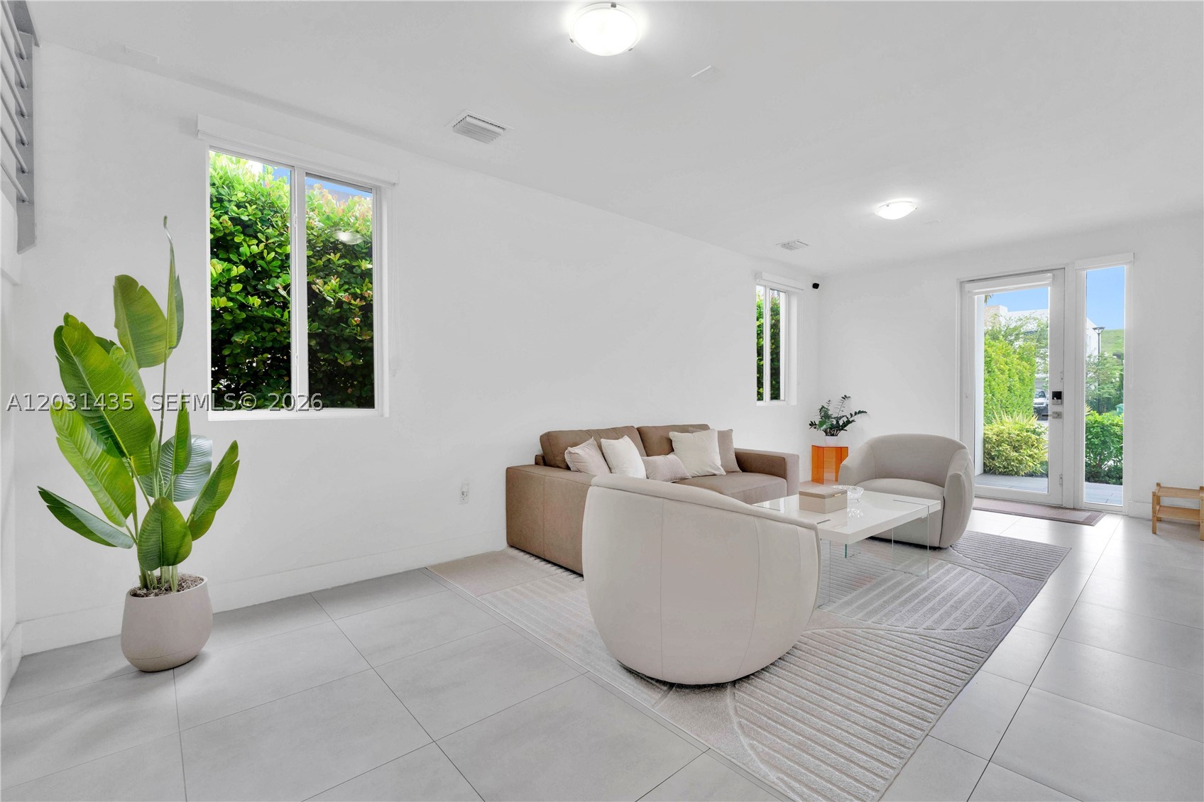 DORAL PALMS SOUTH - Residential
