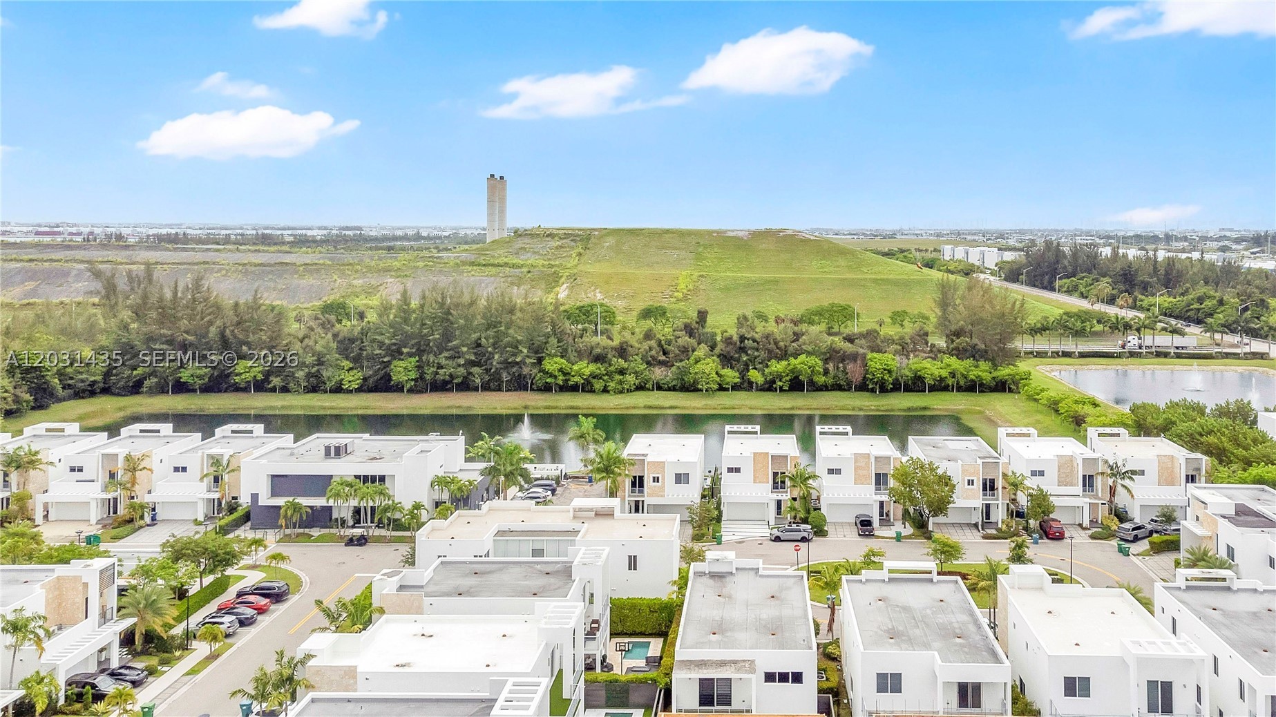 DORAL PALMS SOUTH - Residential