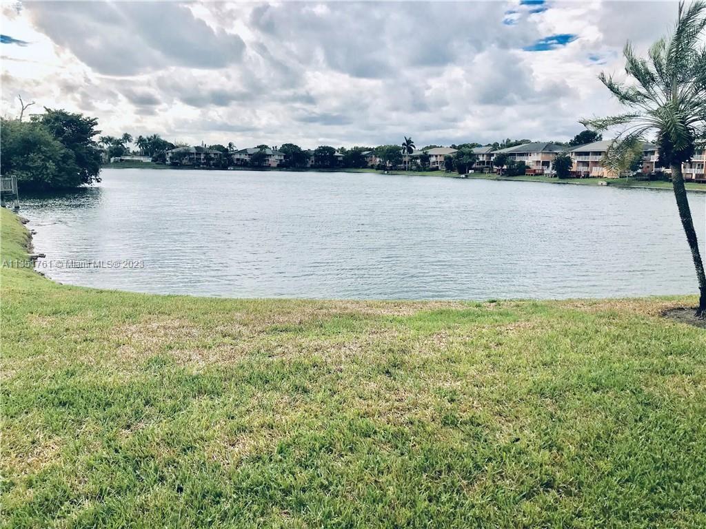 BACK TO MARKET, PLEASE NO EVICTION, 1st FLOOR, SPECTACULAR LAKEVIEWS! THIS 2/2 CONDO IS LOOKING GREAT! FEATURES INCLUDE GRANITE COUNTER TOPS IN UPGRADED KITCHEN WITH BREAKFAST NOOK, PORCELAINE FLOORS THROUGHOUT WITH SPACIOUS MASTER BEDOOM AND BATH, SPACIOUS 2nd BEDROOM AND WASHER & DRYER IN UNIT WITH LOTS OF STORAGE, AND UPDATED LIGHT FIXUTRES. WELCOME HOME THE BEST IN SOUTH FLORIDA LIVING! ASSOCIATION FEATURES GATED ENTRY, CLUBHOUSE, POOL & SPA, SAUNA, SUN DECKS & DOCK, PLUS MUCH MORE! SIT BACK, RELAX IN YOUR SCREENED PATIO TAKING IN THE SERENE WATER VIEWS! HURRY! TEXT ME TO MAKE YOUR APPOINTMENT, TENANT OCCUPIED AND 24 TO 48 HRS IN ADVANCE. CREDIT SCORE 650 AND ABOVE. AVAILABLE ON MAY 1ST. 3 MONTHS TO MOVE IN.