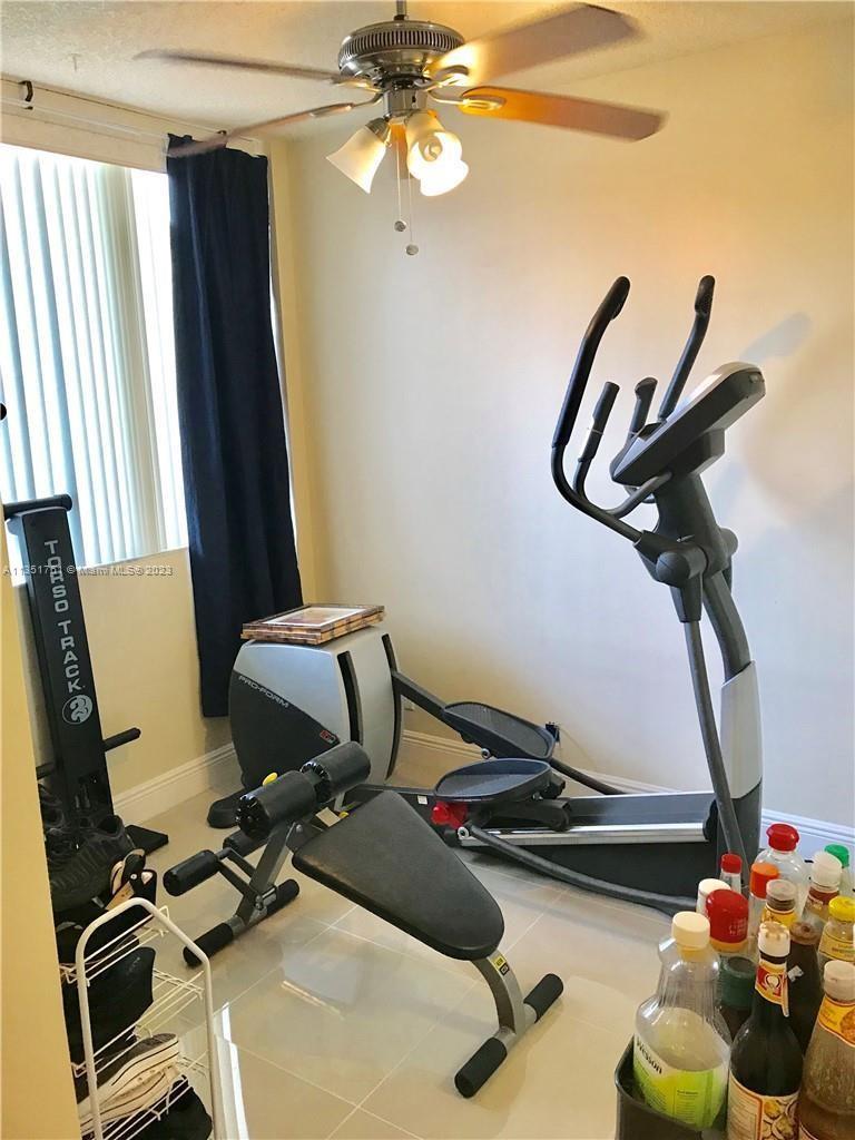 MIRA LAGO CONDO - Residential Lease