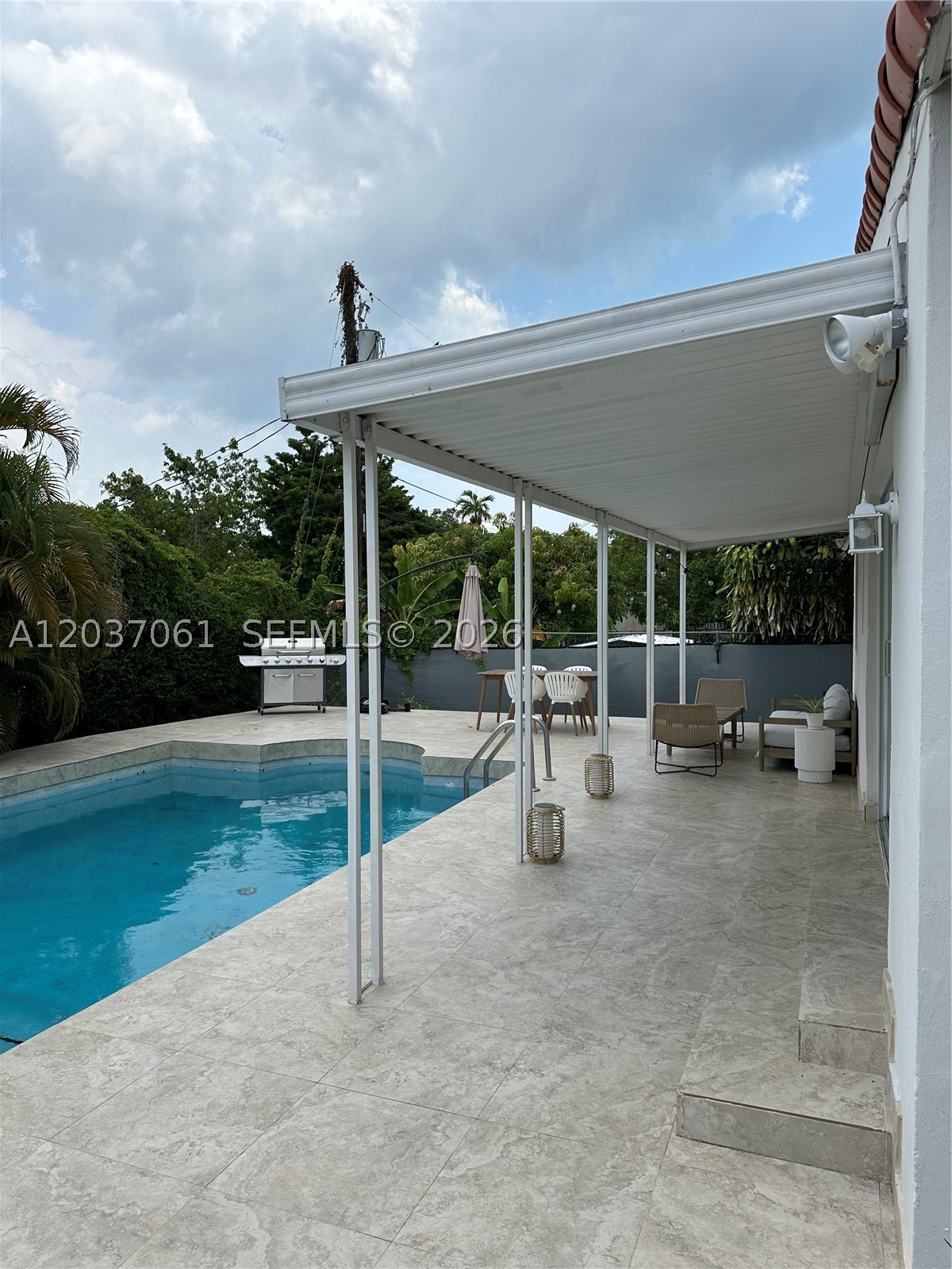 VICTORY HOMESITES - Residential