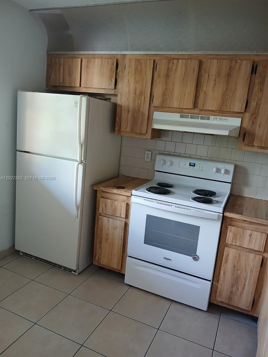PINE LAKE SEVEN CONDO - Residential