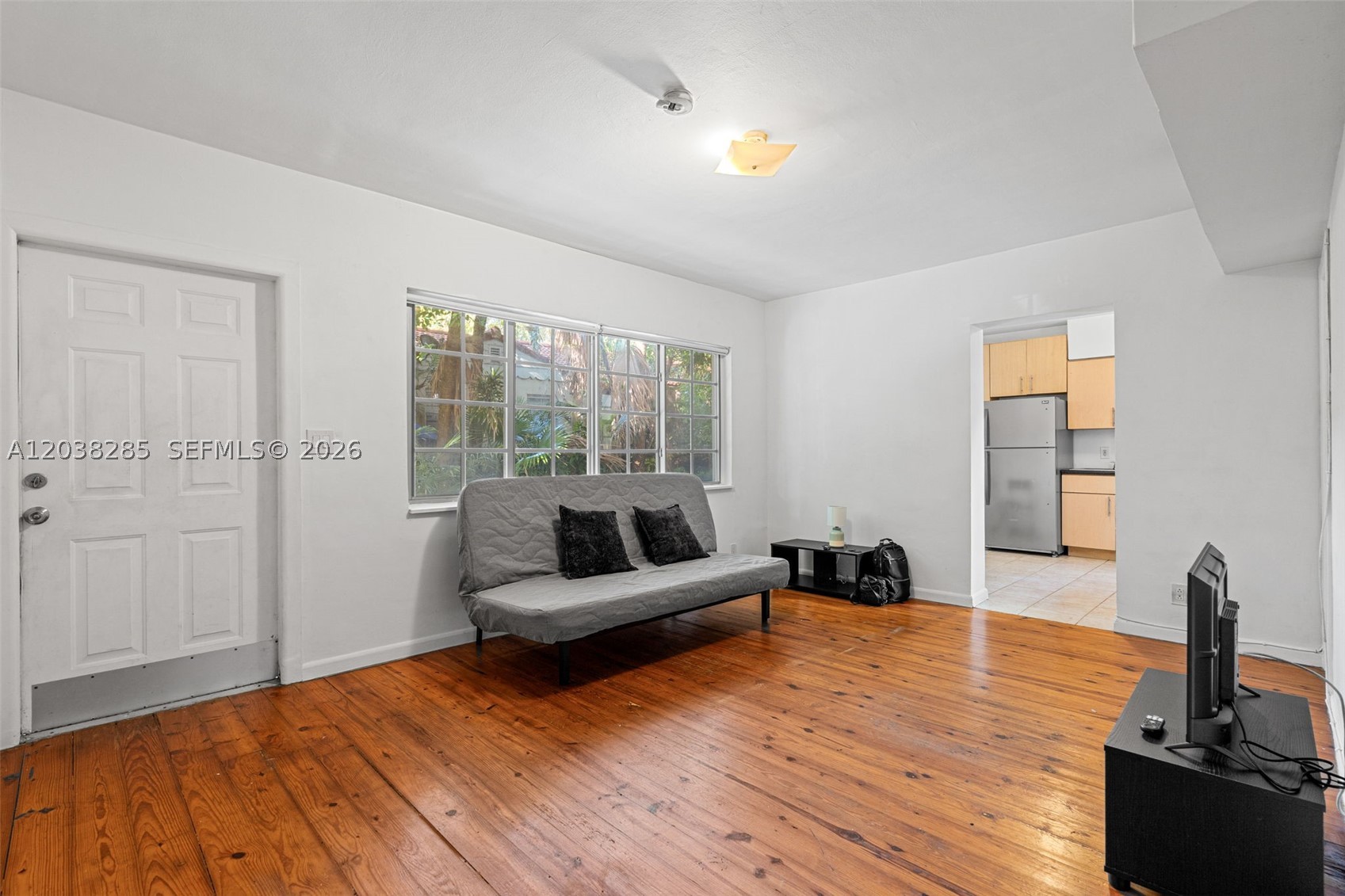 THE CASA BELLA CONDO ON S - Residential