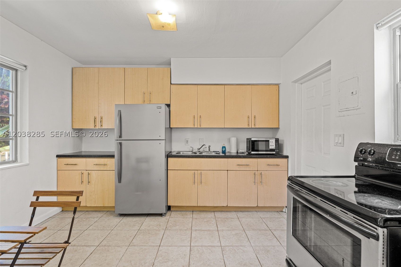 THE CASA BELLA CONDO ON S - Residential