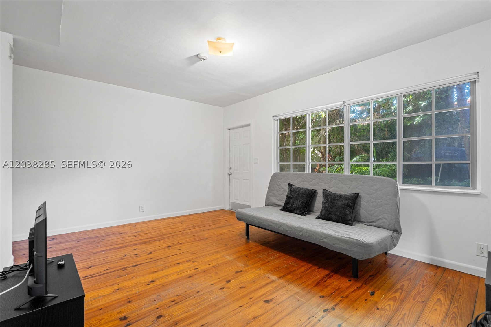 THE CASA BELLA CONDO ON S - Residential