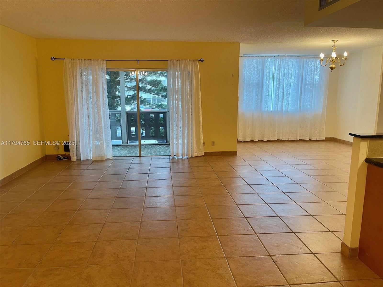 HILLCREST EAST NO 23 COND - Residential