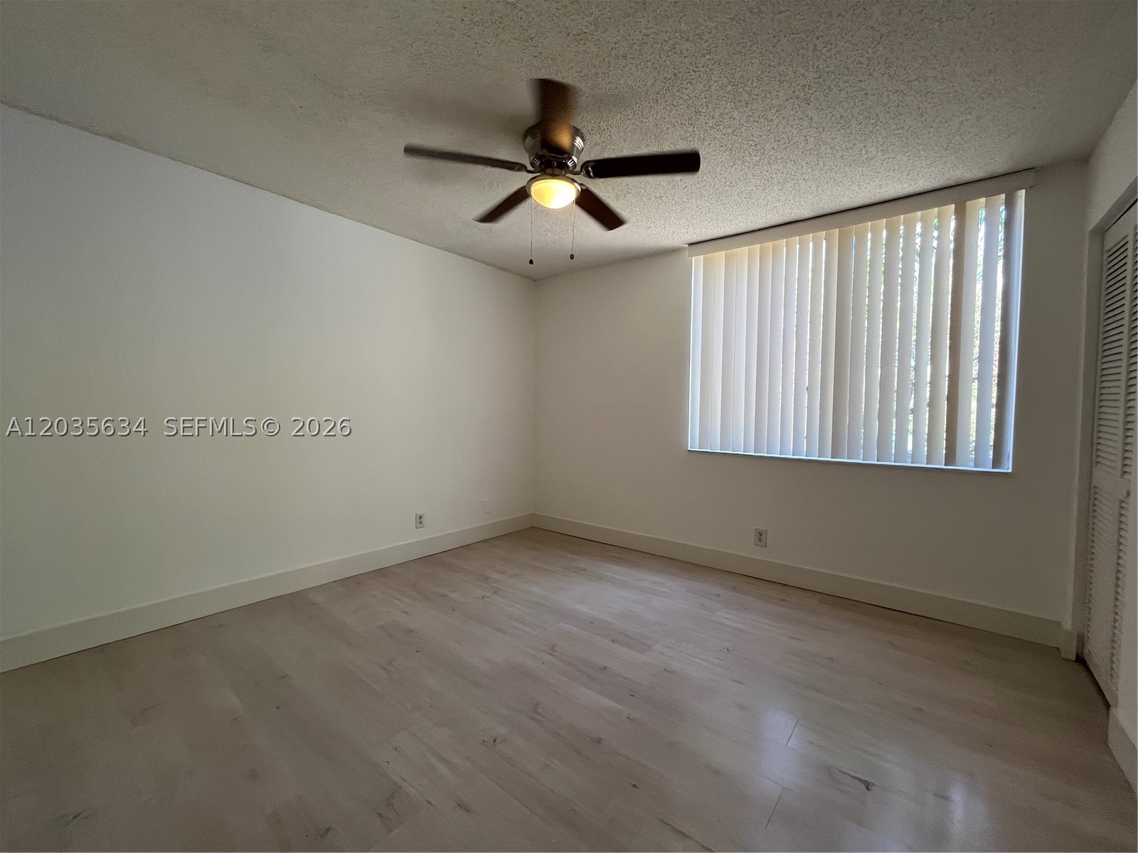 WINDWARD LAKES CONDO - Residential Lease