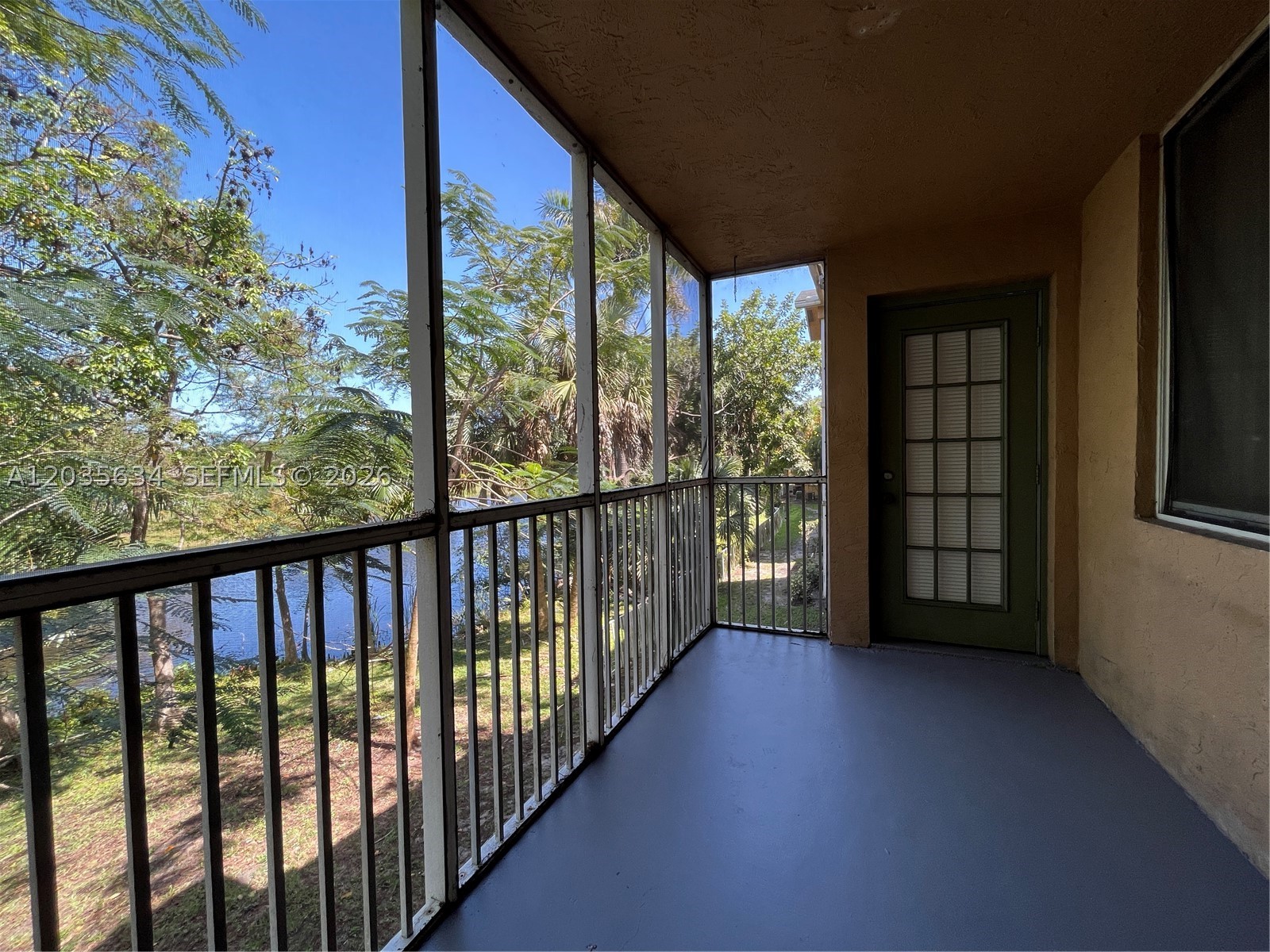WINDWARD LAKES CONDO - Residential Lease