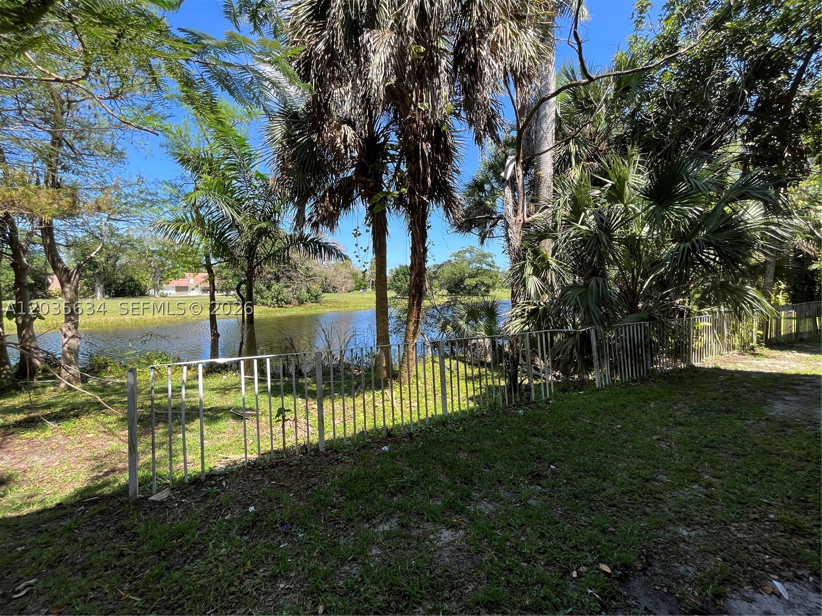 WINDWARD LAKES CONDO - Residential Lease