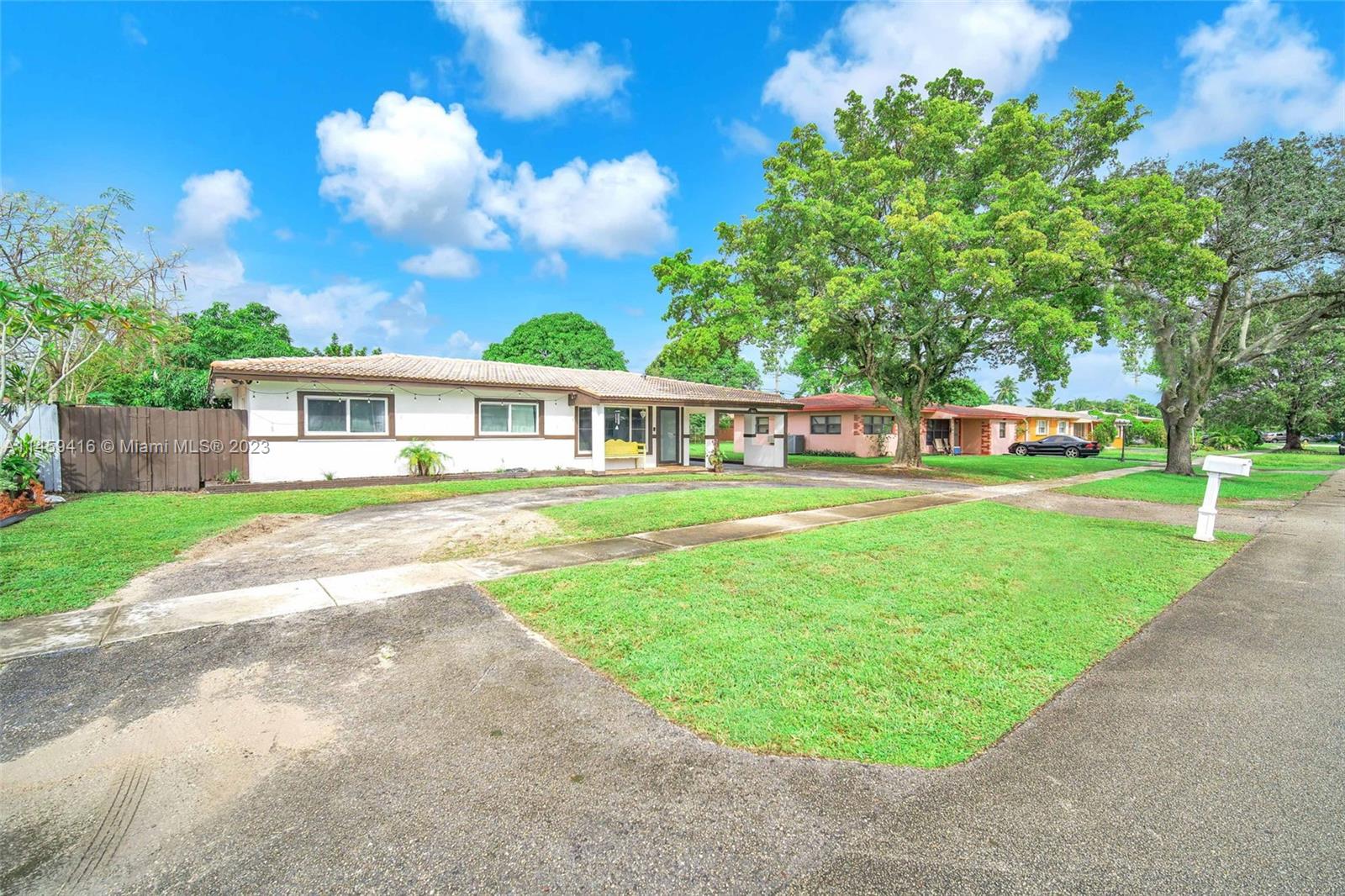 MELROSE PARK SEC 8 - Residential