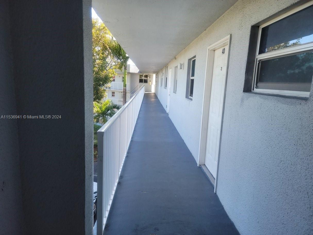 MOTIVATED SELLER, DRASTICALLY REDUCED!.LOWEST PRICE IN BEAUTIFUL ROYAL PARK.    Two bedroom and two badroom on the 4th floor.  Each bedroom has it own private bathroom.  The kitchen is updated with granite countertop, microwave, range, sterling steel appliances.  The property is ready for inmediated occupancy.   The condo offers outdoor activities and it is conveniently located to parks that offer plenty of ammenities.   Enjoy the 3 pools located at the same property  This is a pet friendly community .   Easy asses to I-95 and the turnpike.  Storage and laundry. Property for sale or for rent.