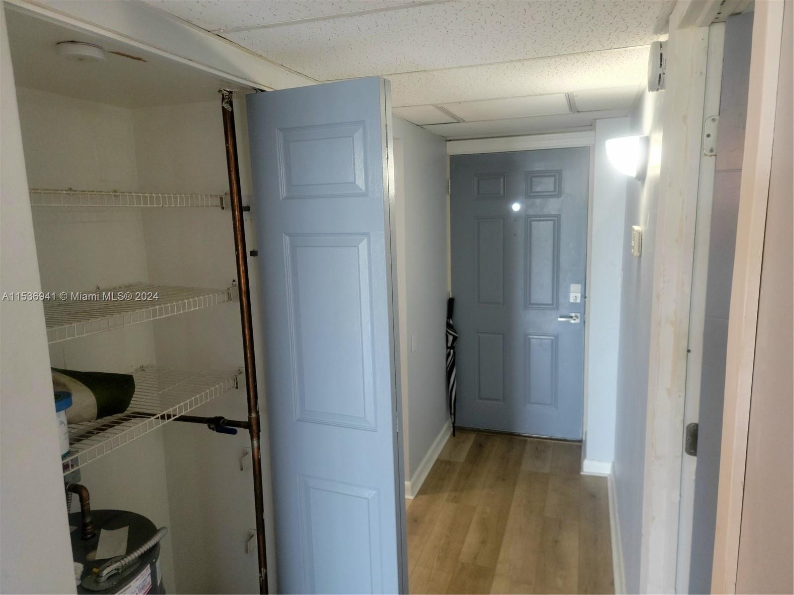 ROYAL PARK CONDO - Residential