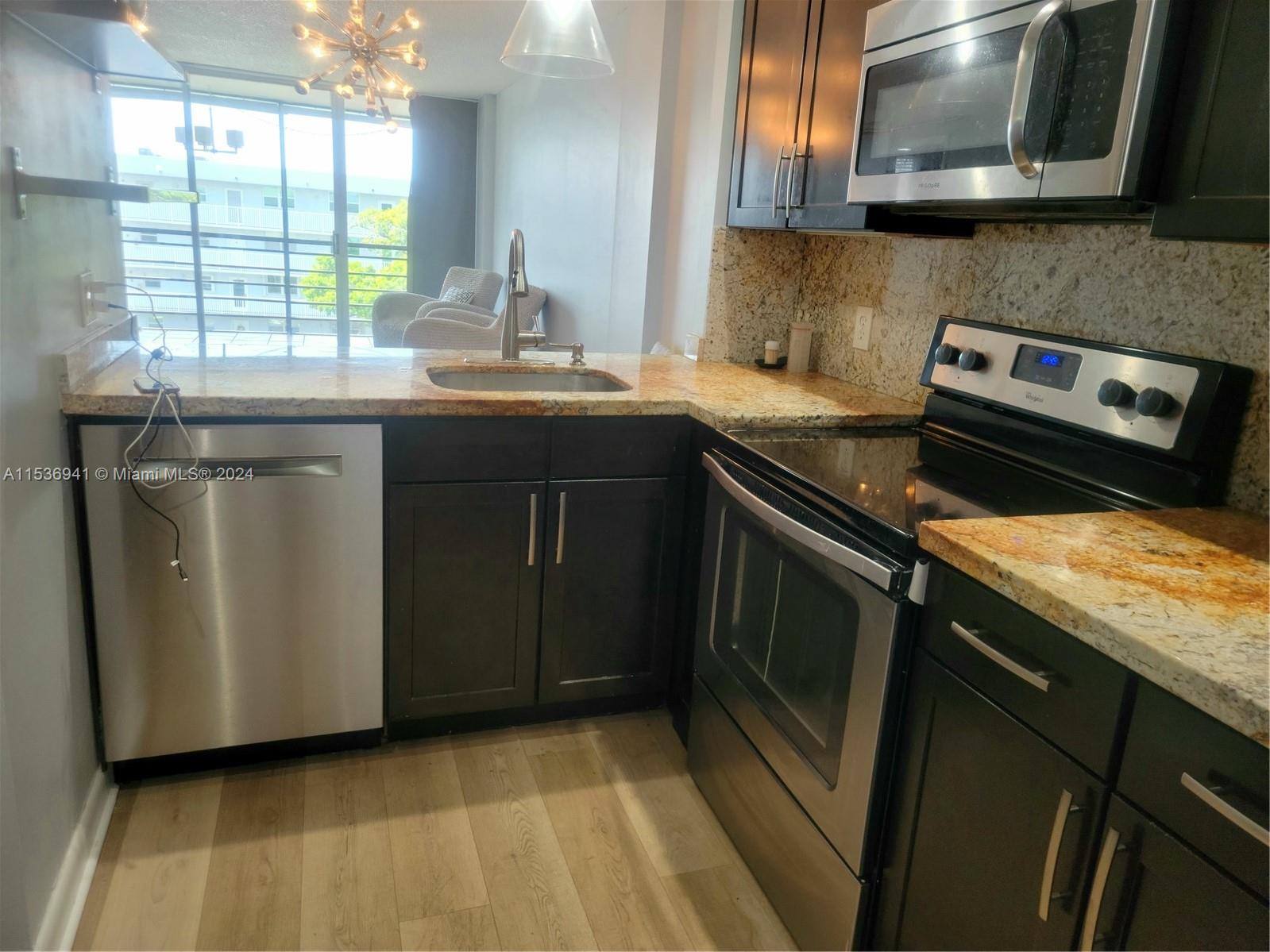ROYAL PARK CONDO - Residential