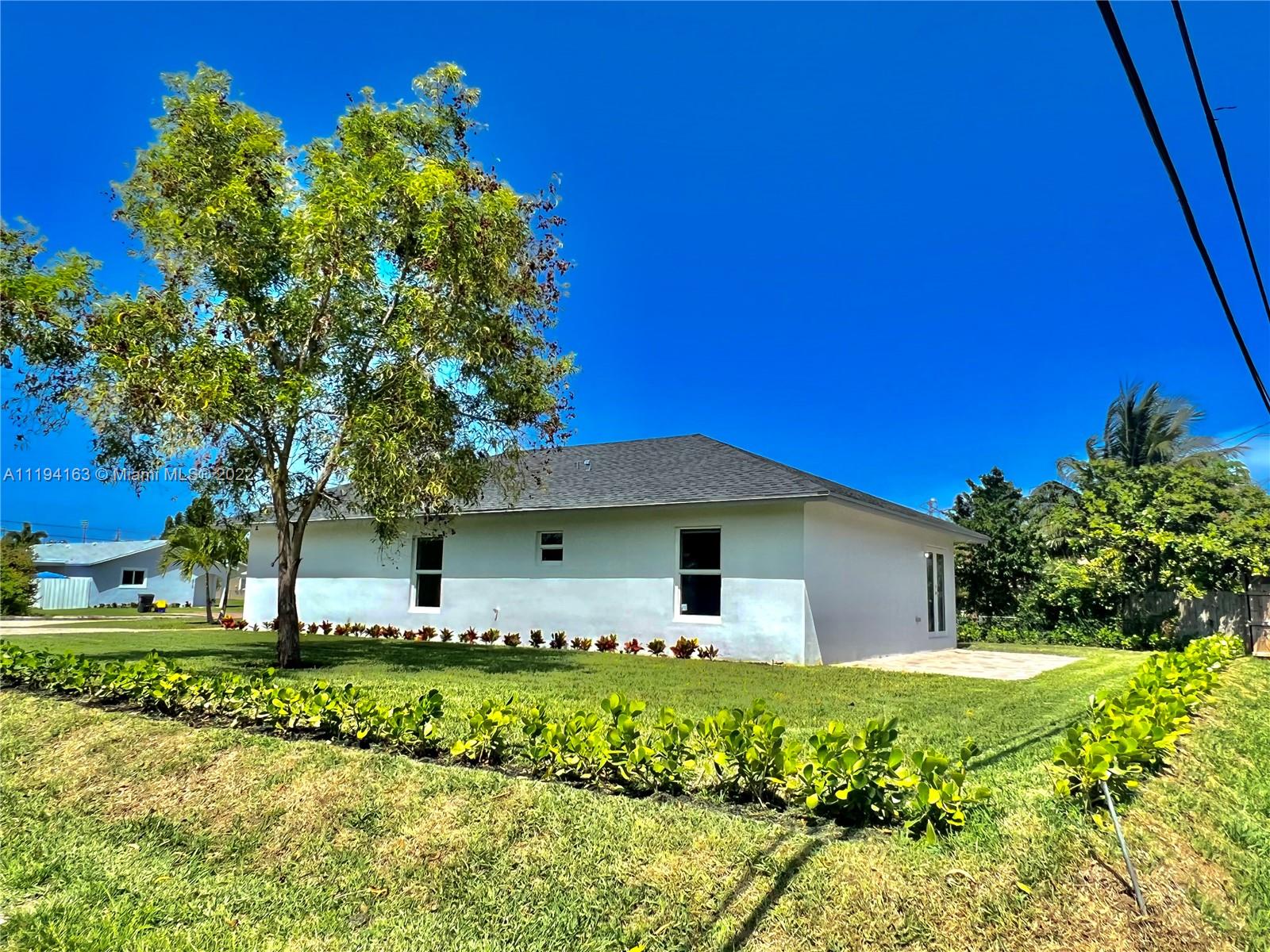 KENWOOD IN PB 3 PGS 44 & - Residential
