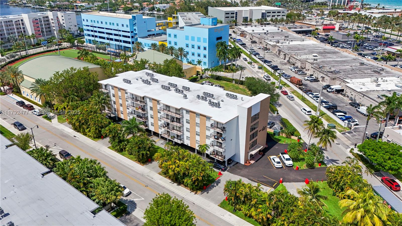 SUNNY ISLES SHORES SEC A - Residential Lease
