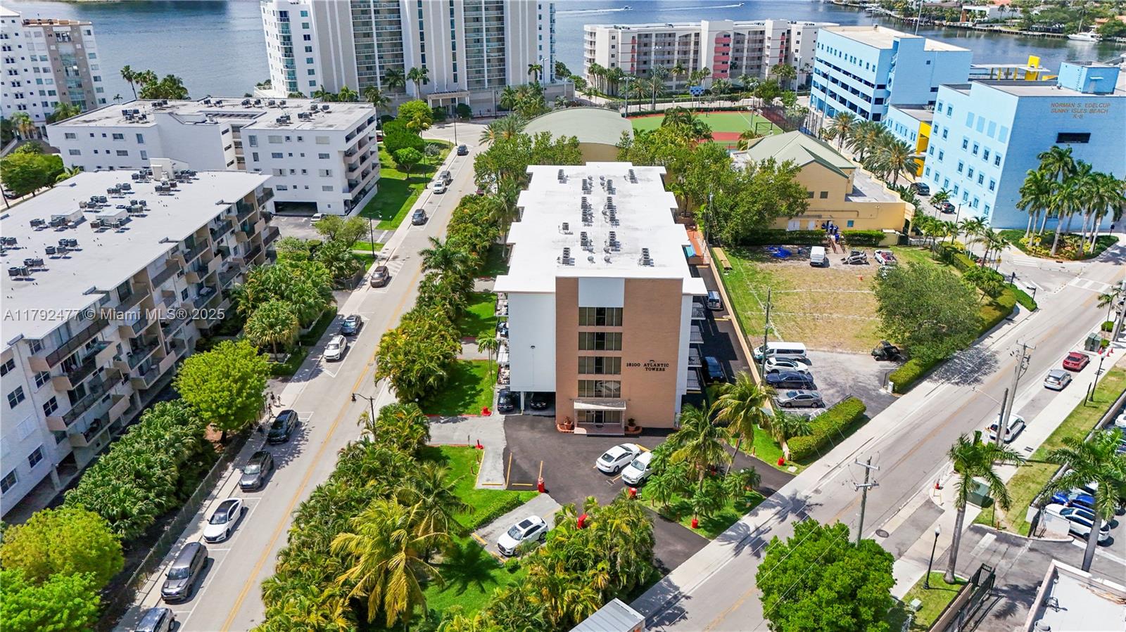 SUNNY ISLES SHORES SEC A - Residential Lease