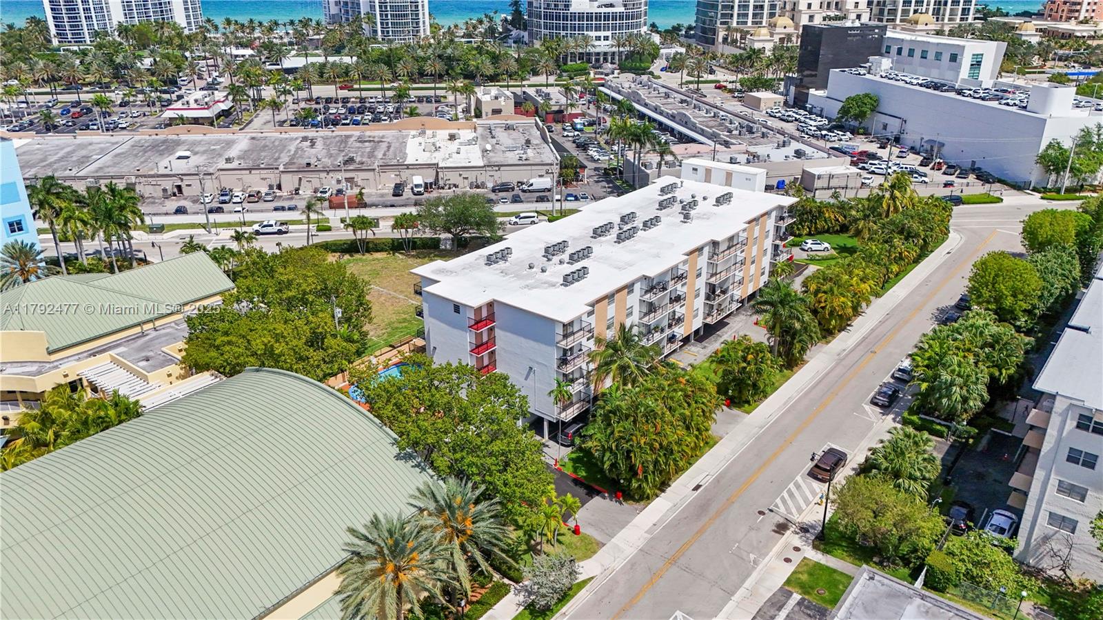 SUNNY ISLES SHORES SEC A - Residential Lease