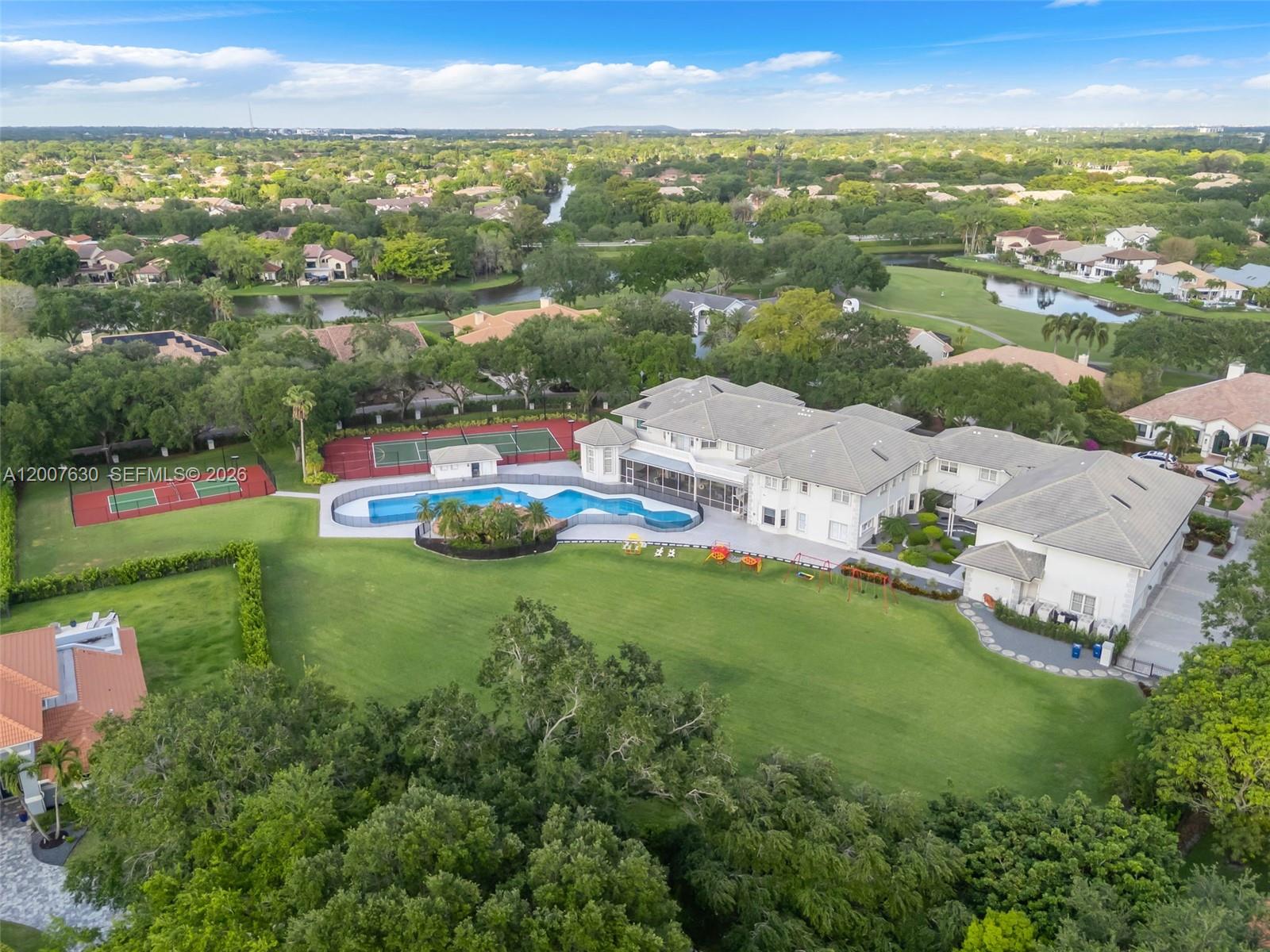 EAGLE TRACE - Residential