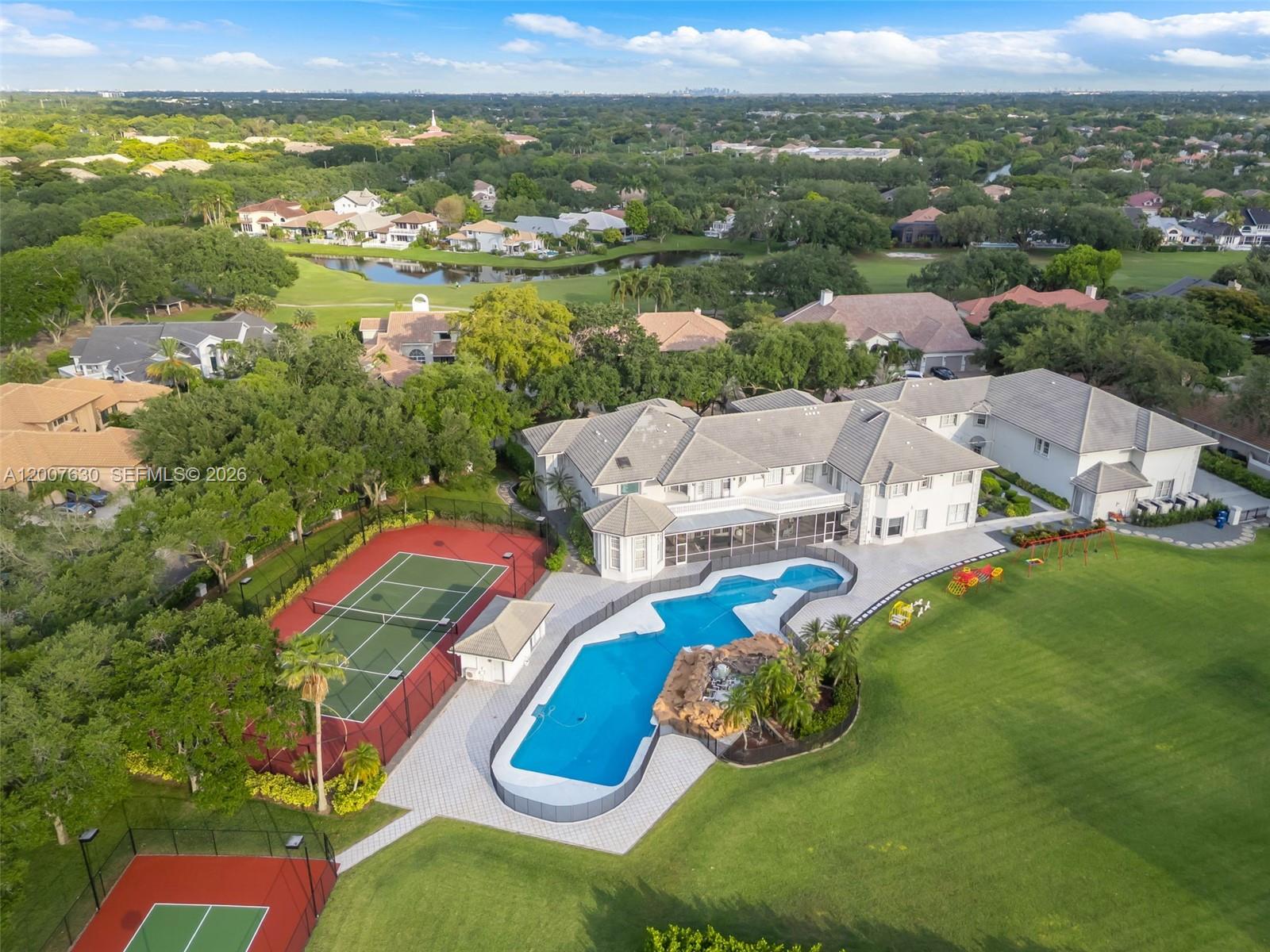 EAGLE TRACE - Residential