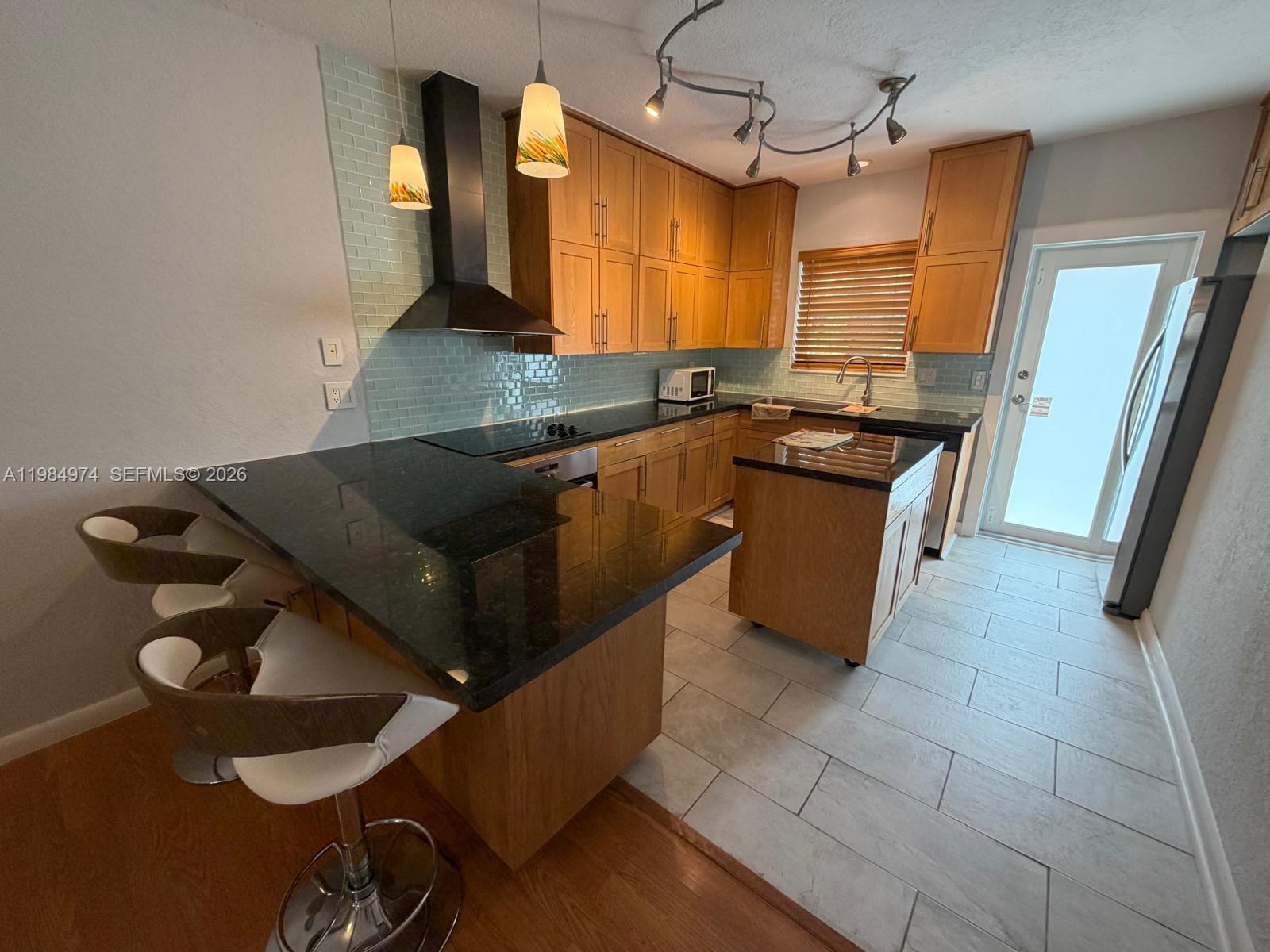 COASTAL GARDEN CONDO - Residential
