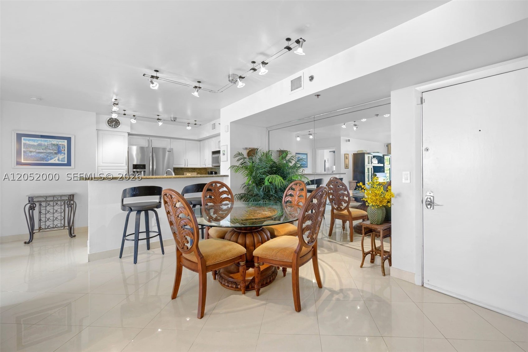 THE YACHT CLUB AT AVENTURA - Residential Lease