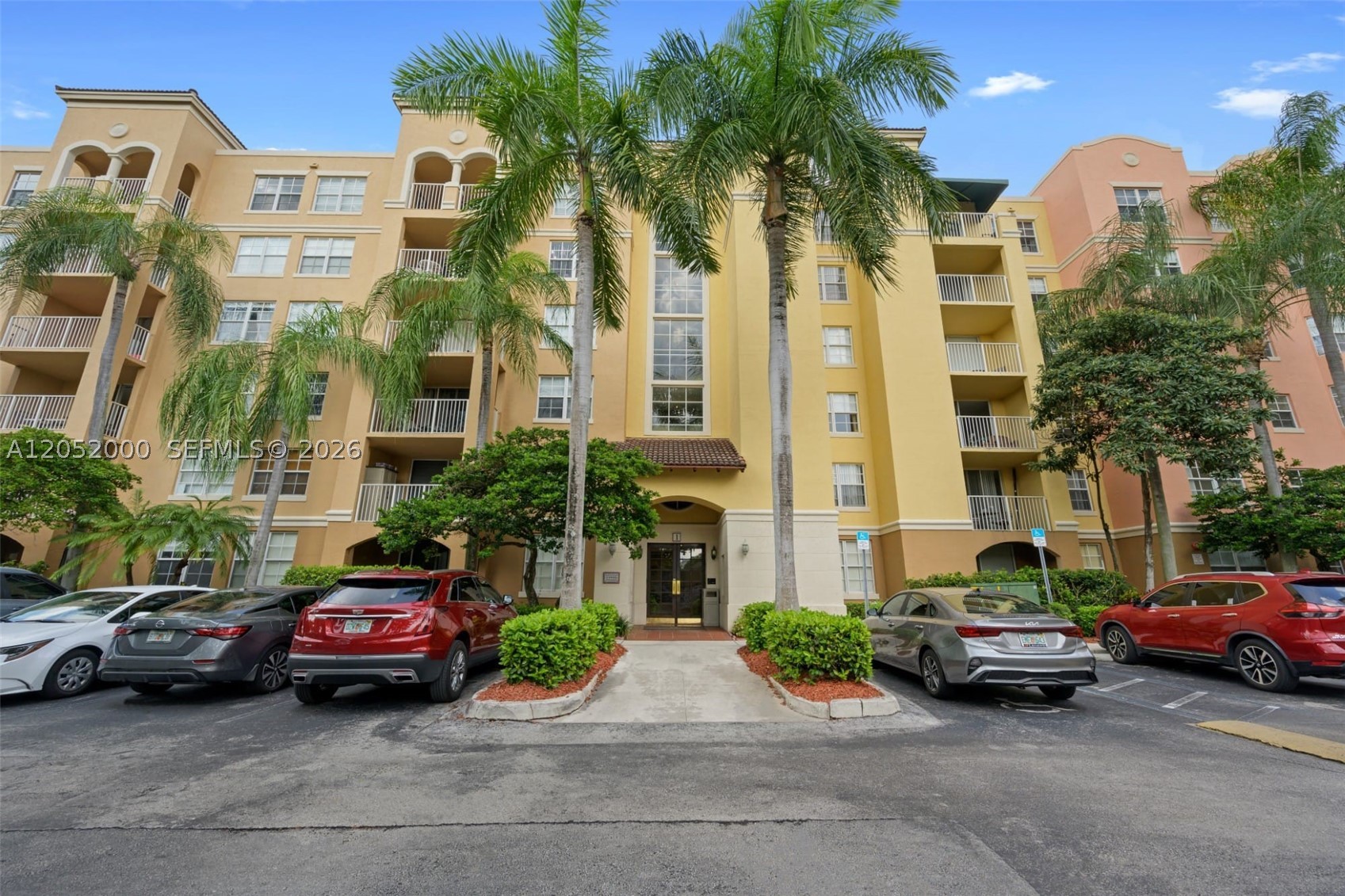 THE YACHT CLUB AT AVENTURA - Residential Lease
