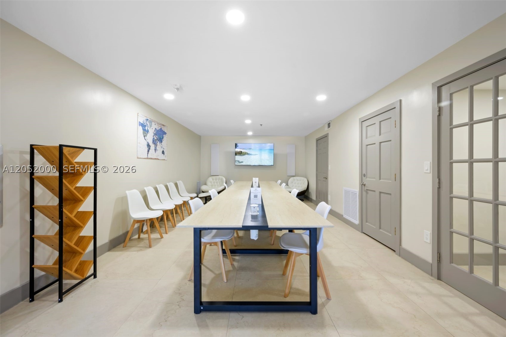 THE YACHT CLUB AT AVENTURA - Residential Lease