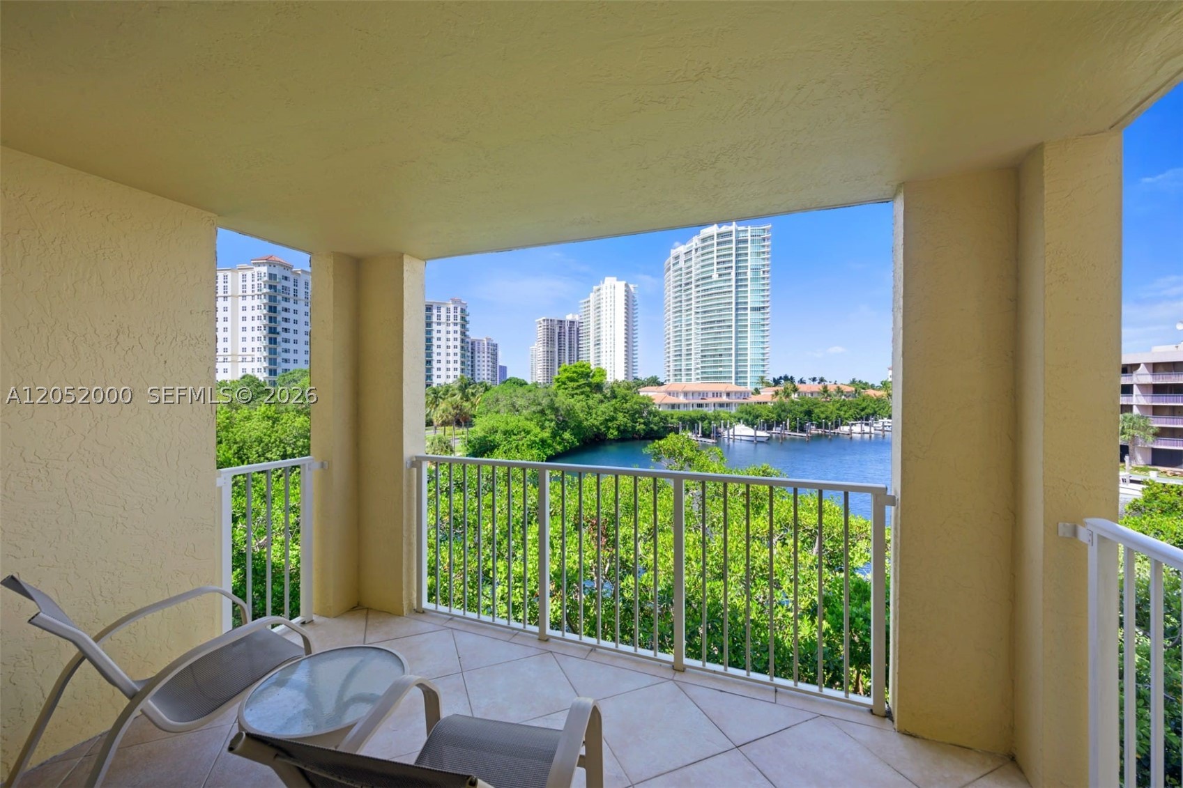 THE YACHT CLUB AT AVENTURA - Residential Lease