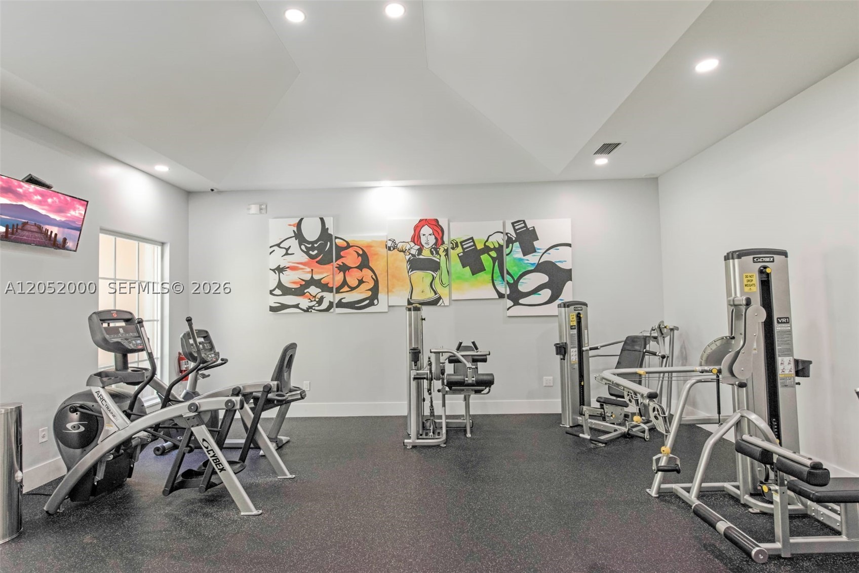 THE YACHT CLUB AT AVENTURA - Residential Lease
