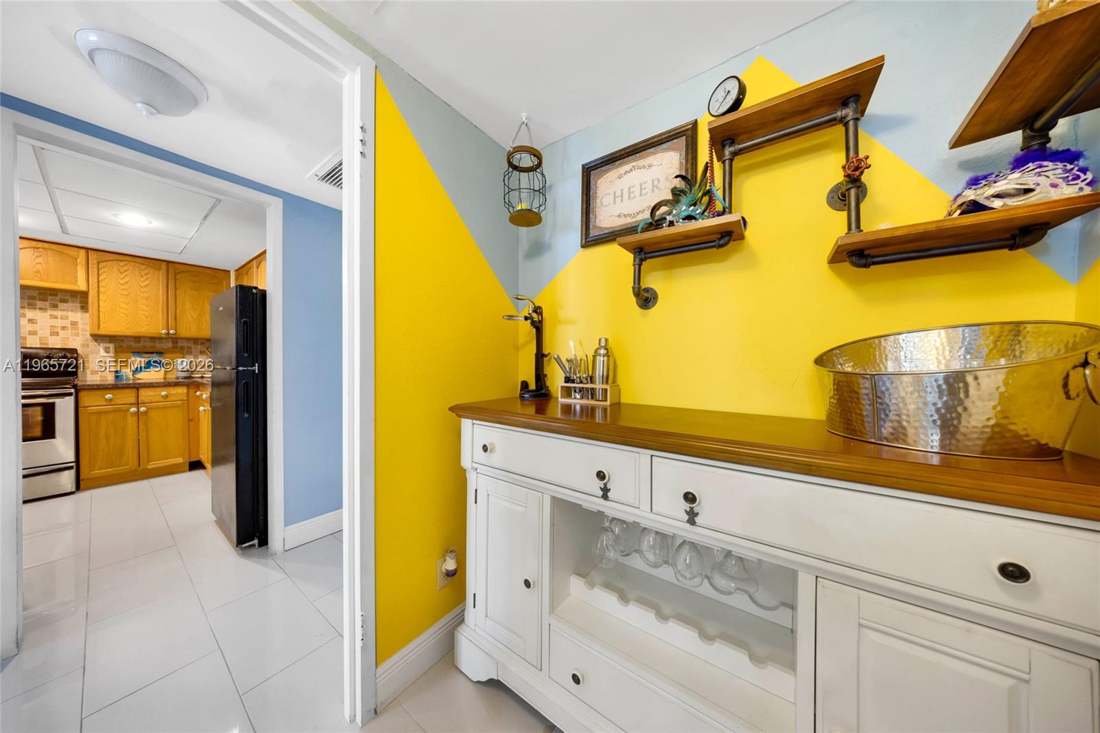 PARKER DORADO CONDO - Residential