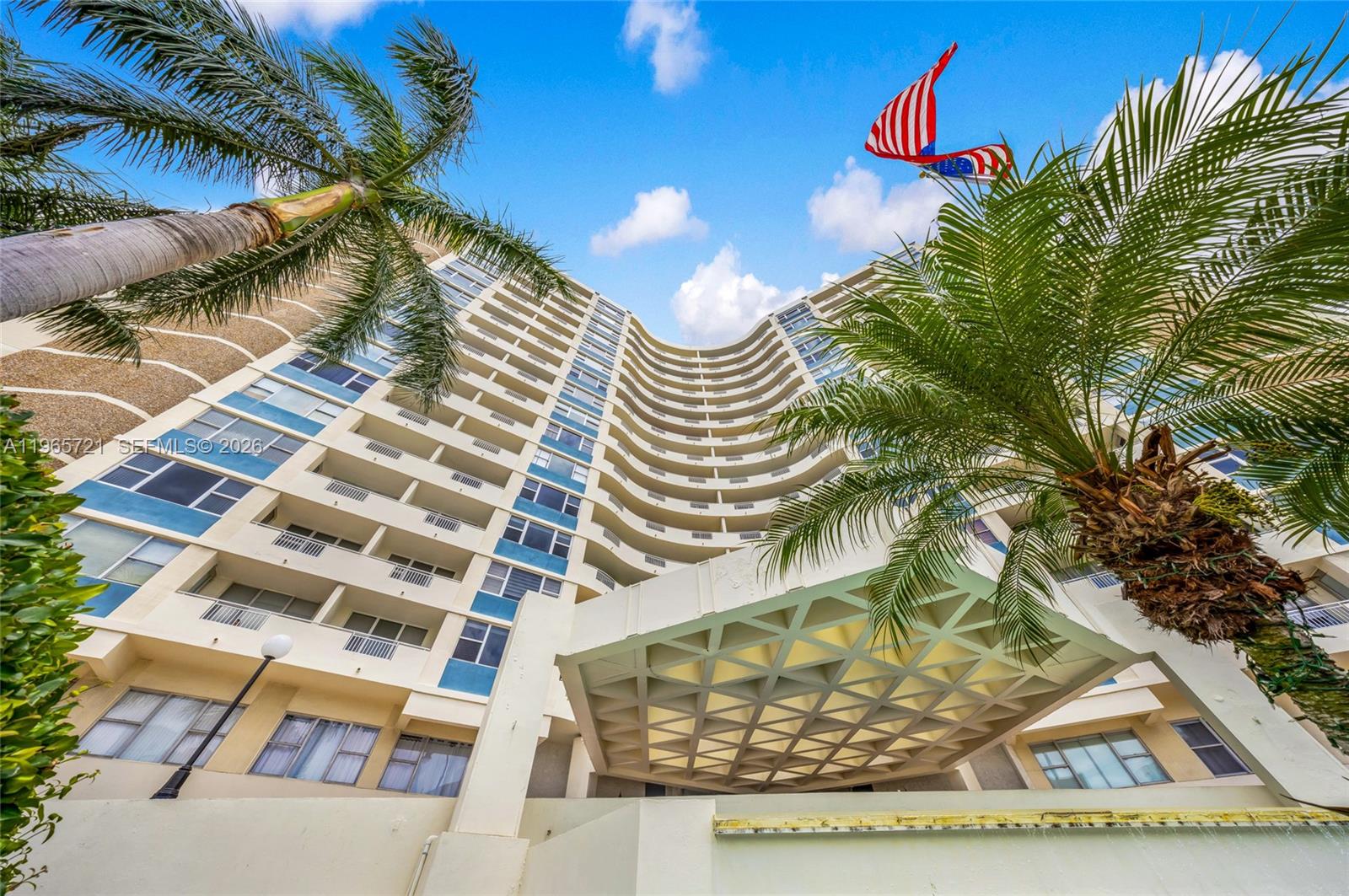 PARKER DORADO CONDO - Residential