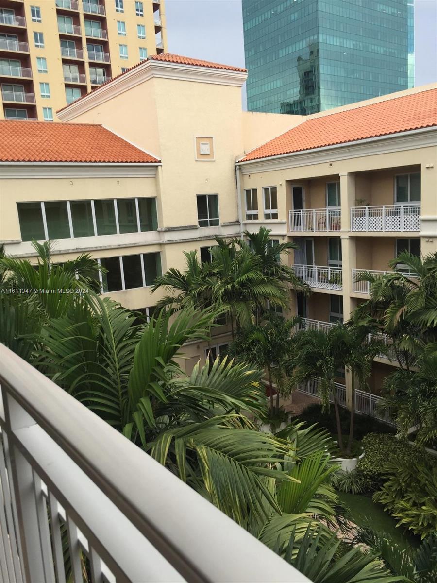 TOSCANO CONDO - Residential Lease