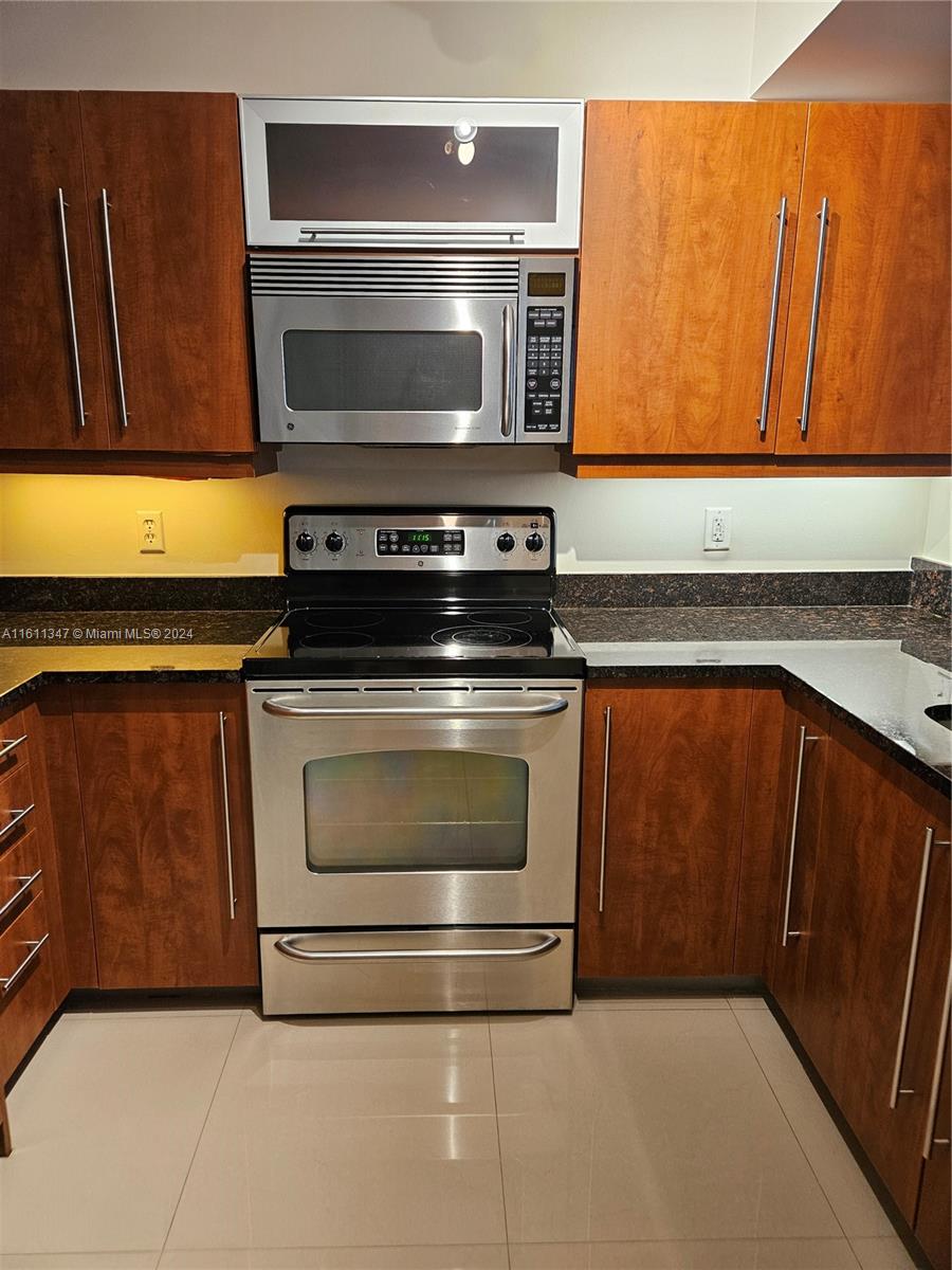 TOSCANO CONDO - Residential Lease