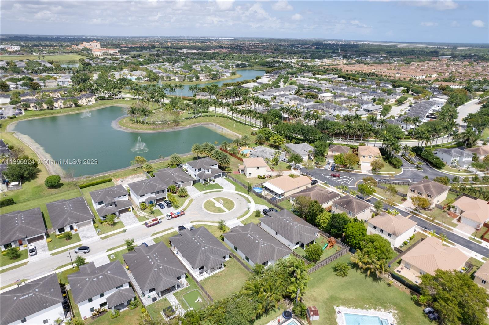 RAULS PLACE AT OASIS - Residential