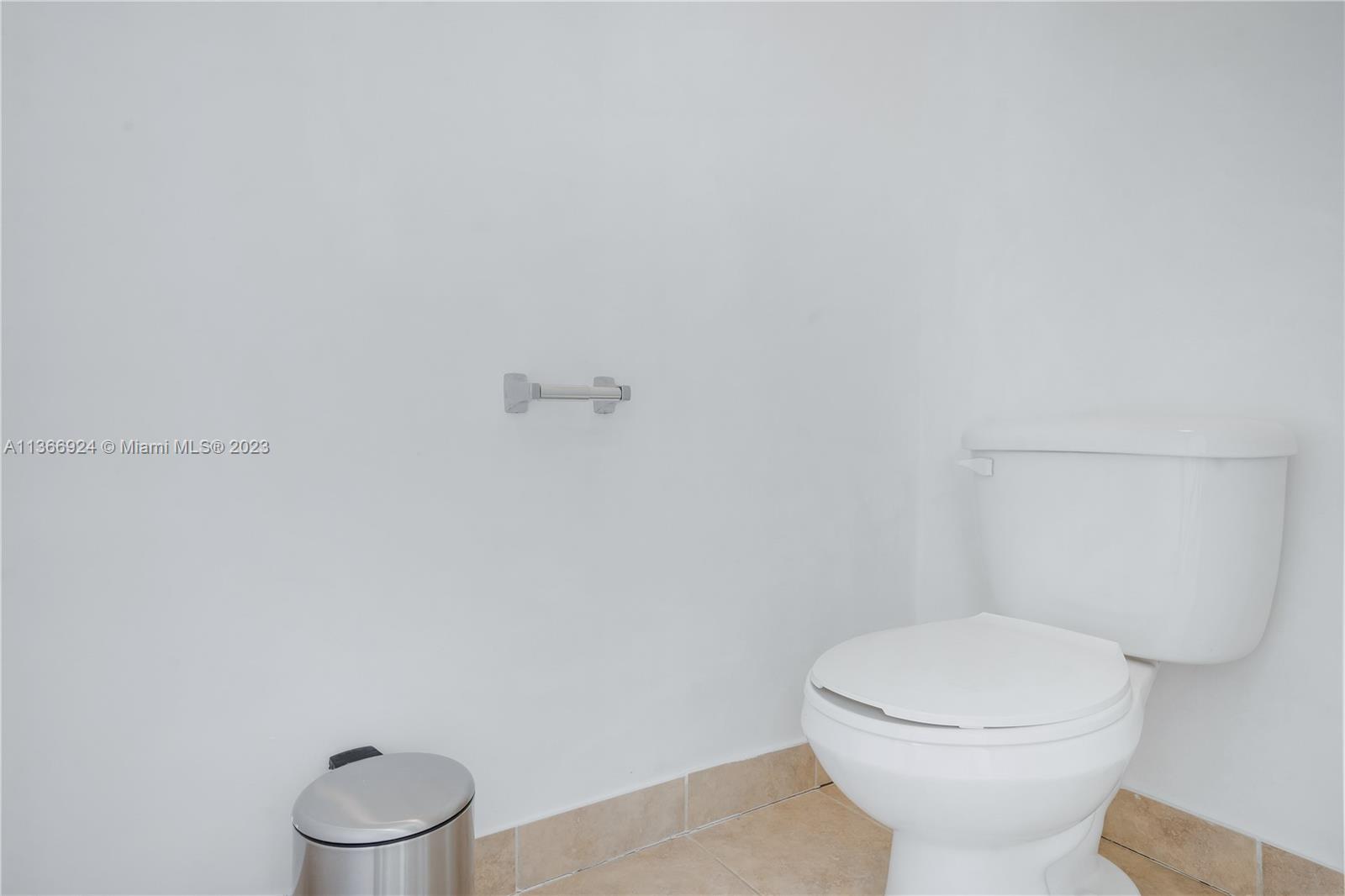 RAULS PLACE AT OASIS - Residential