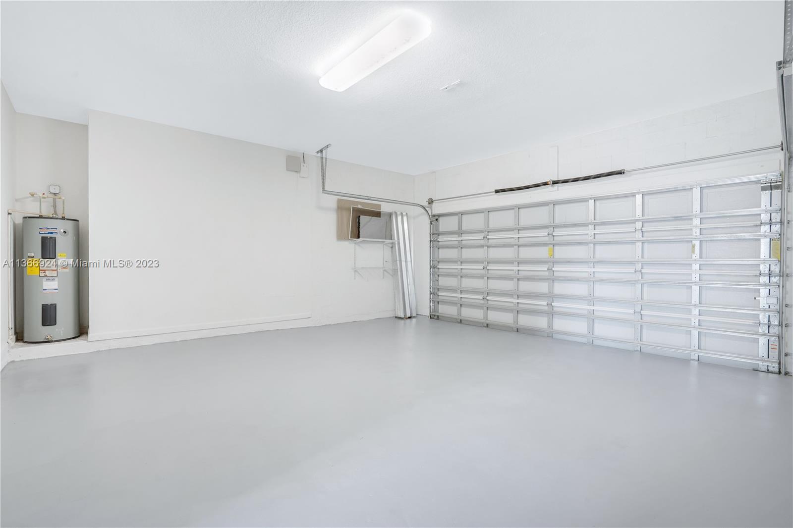 RAULS PLACE AT OASIS - Residential
