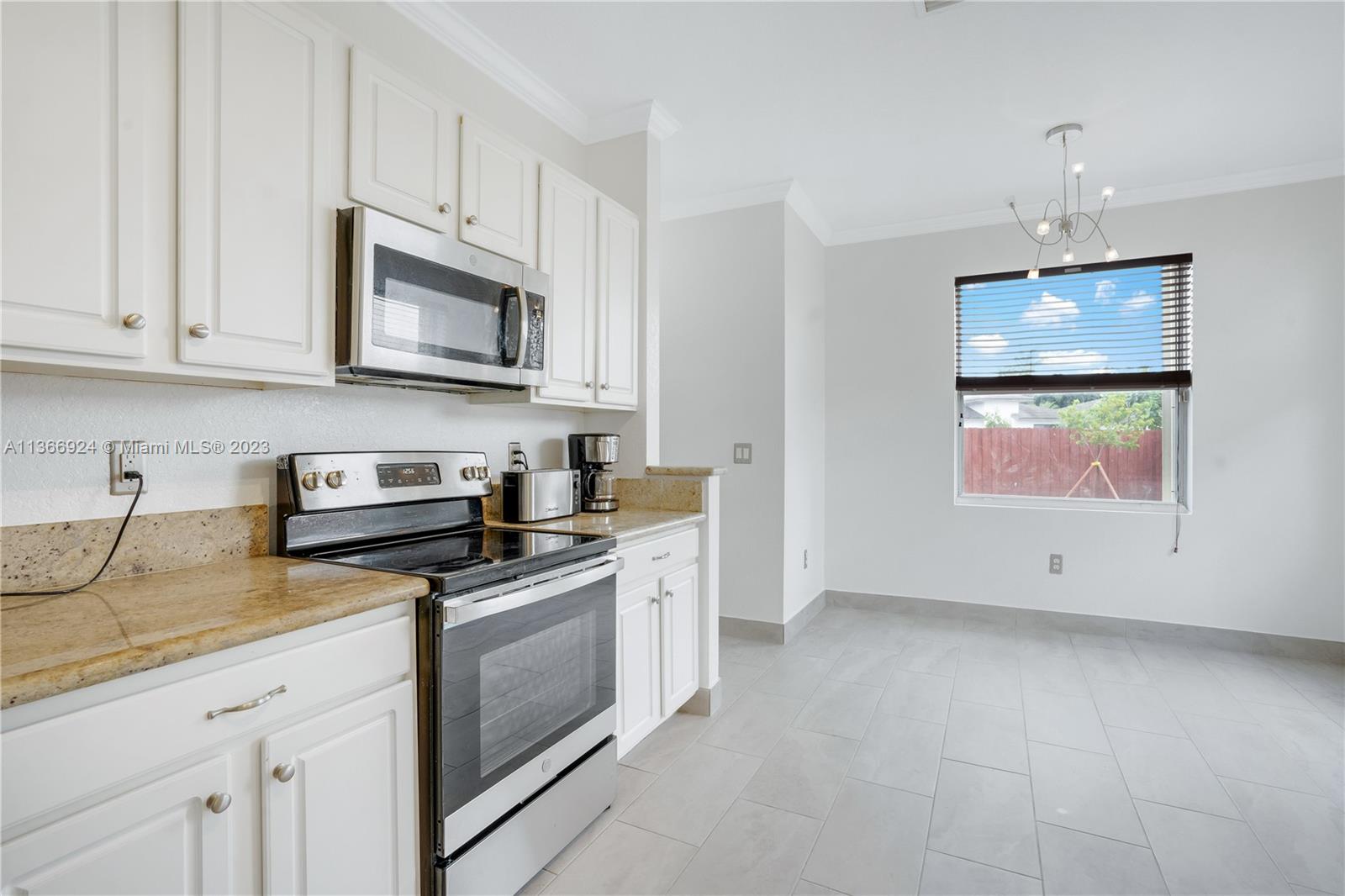 RAULS PLACE AT OASIS - Residential