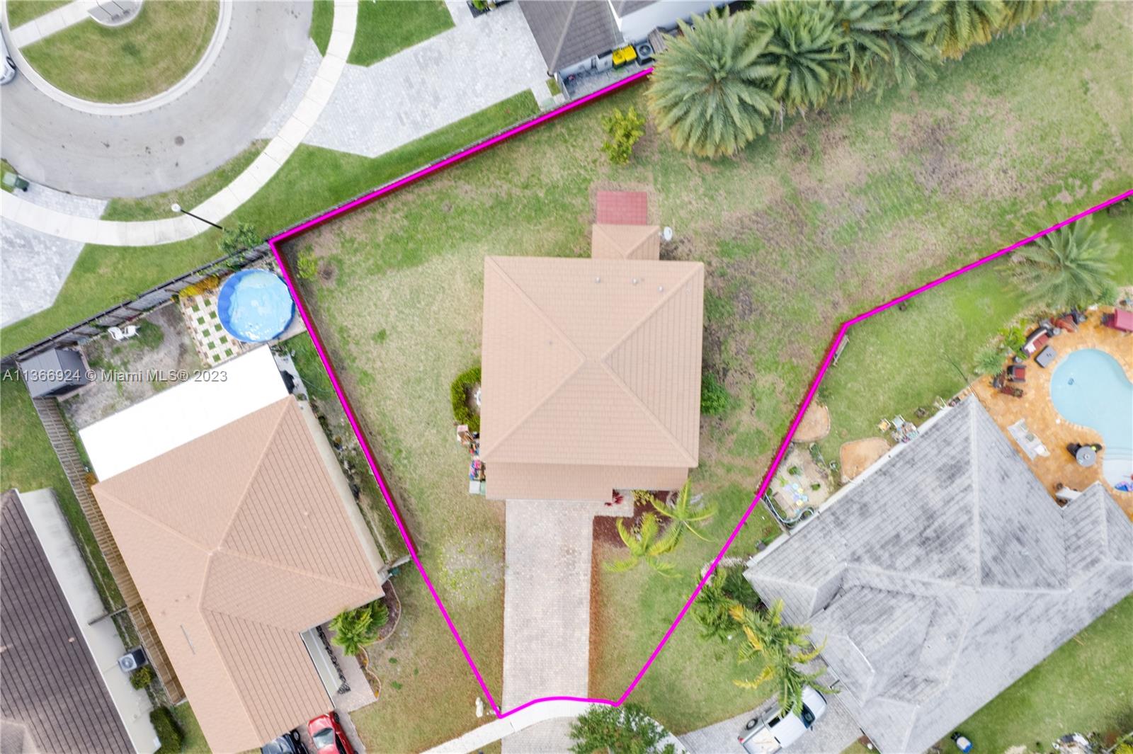 RAULS PLACE AT OASIS - Residential