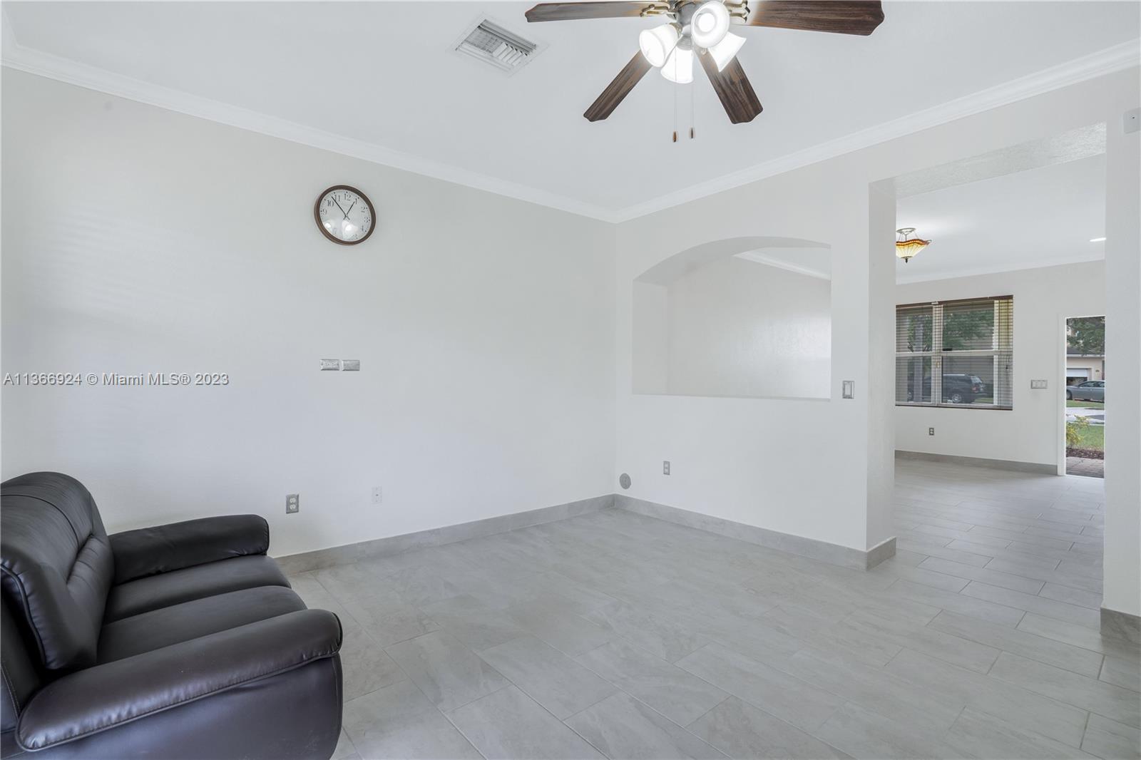 RAULS PLACE AT OASIS - Residential