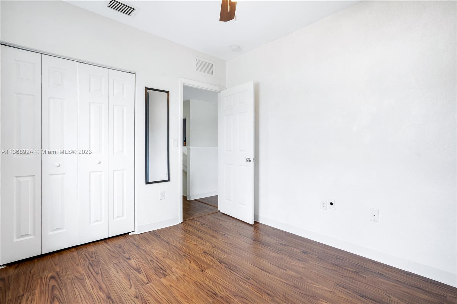 RAULS PLACE AT OASIS - Residential