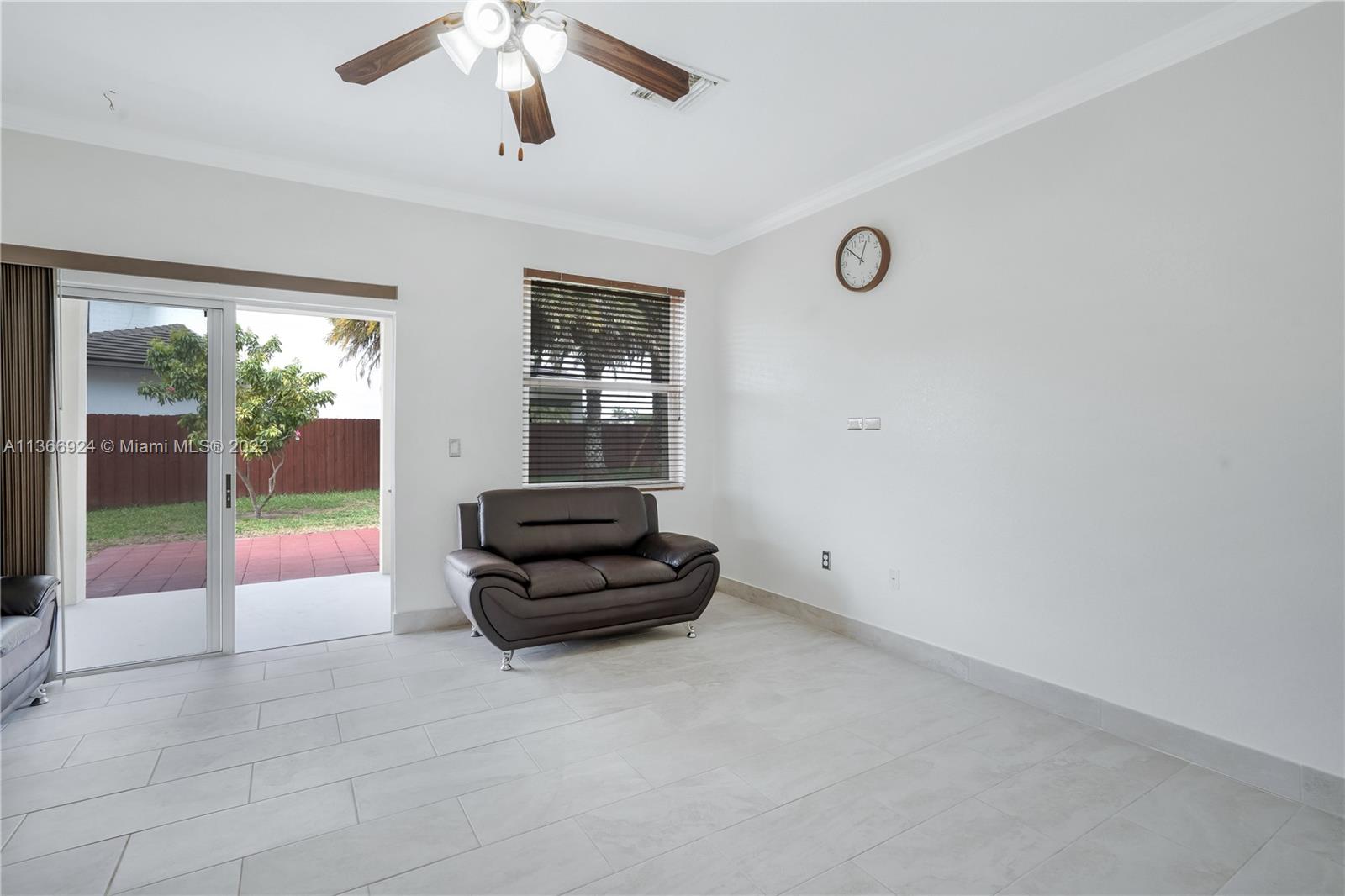 RAULS PLACE AT OASIS - Residential