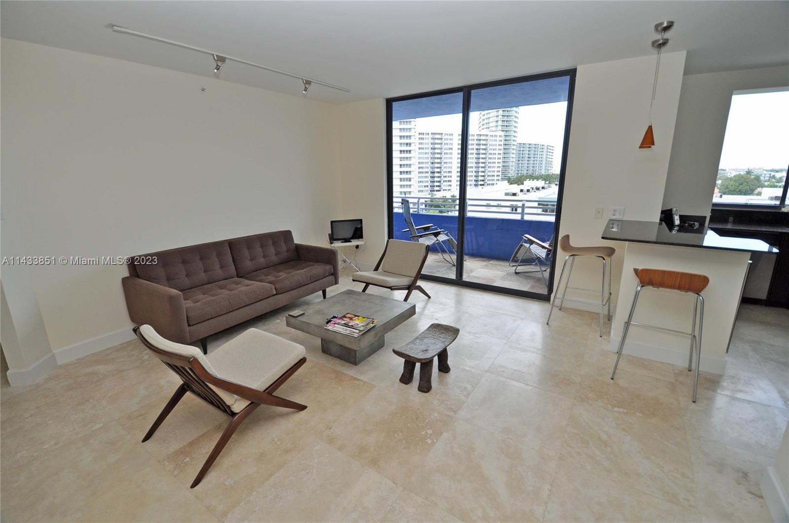 THE WAVERLY AT SOUTH BEAC - Residential Lease