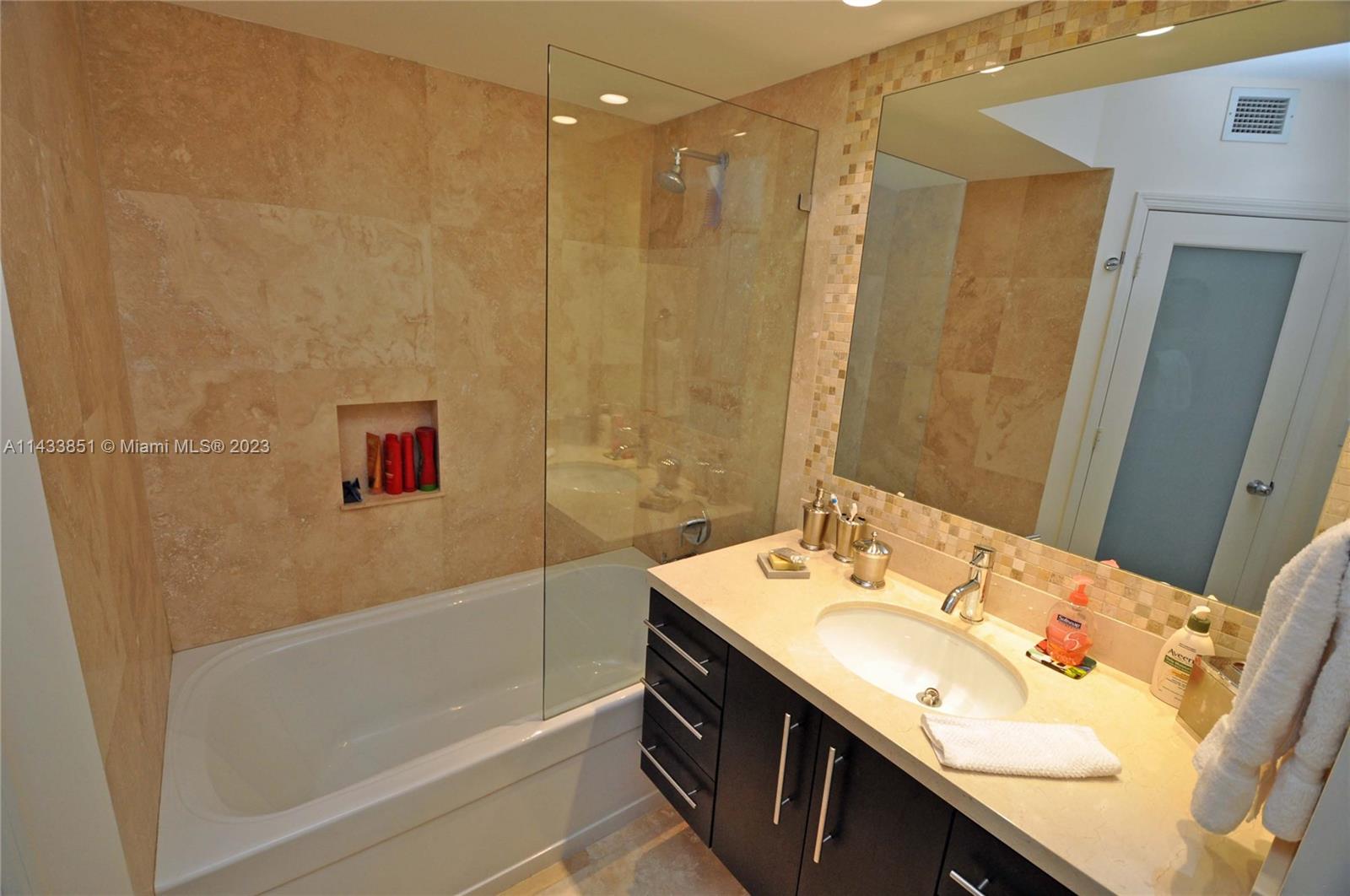 THE WAVERLY AT SOUTH BEAC - Residential Lease