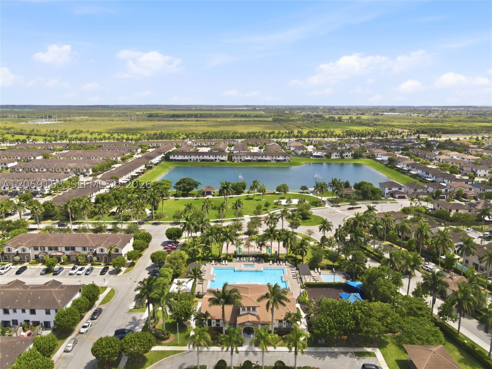COCO PALM ESTATES - Residential