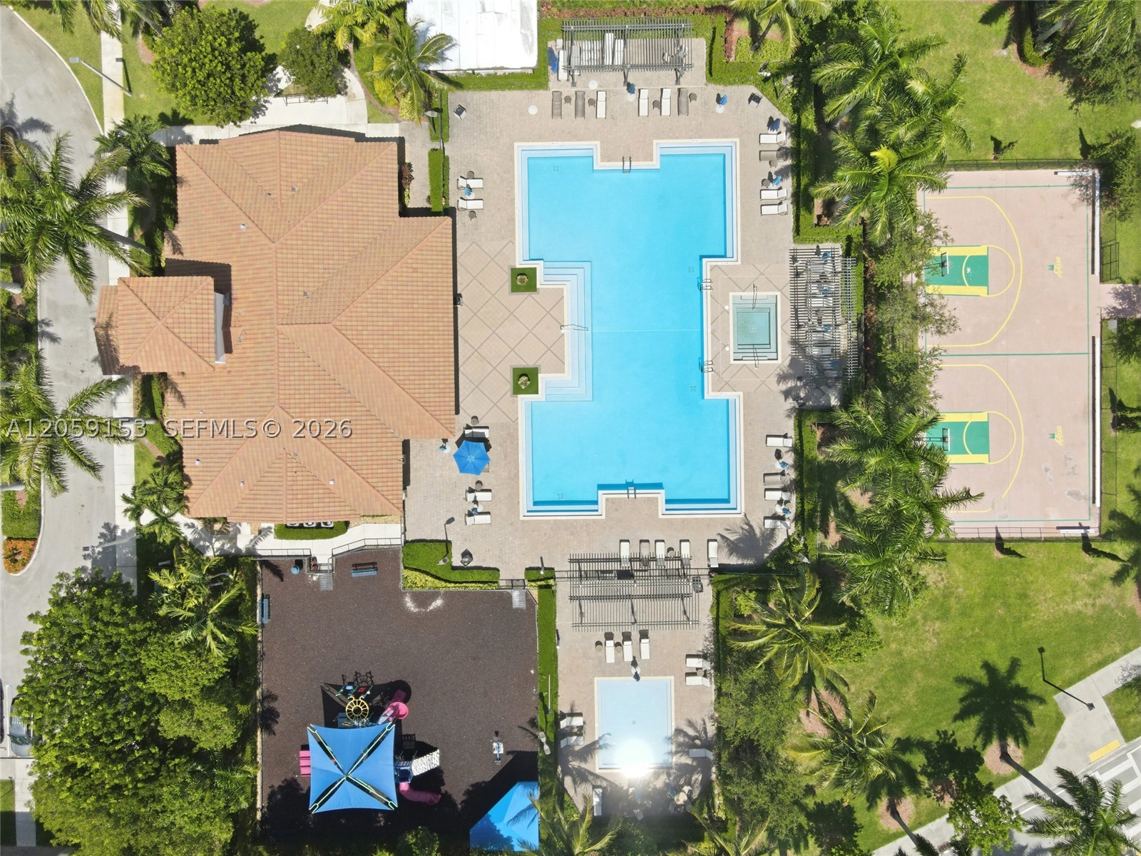 COCO PALM ESTATES - Residential