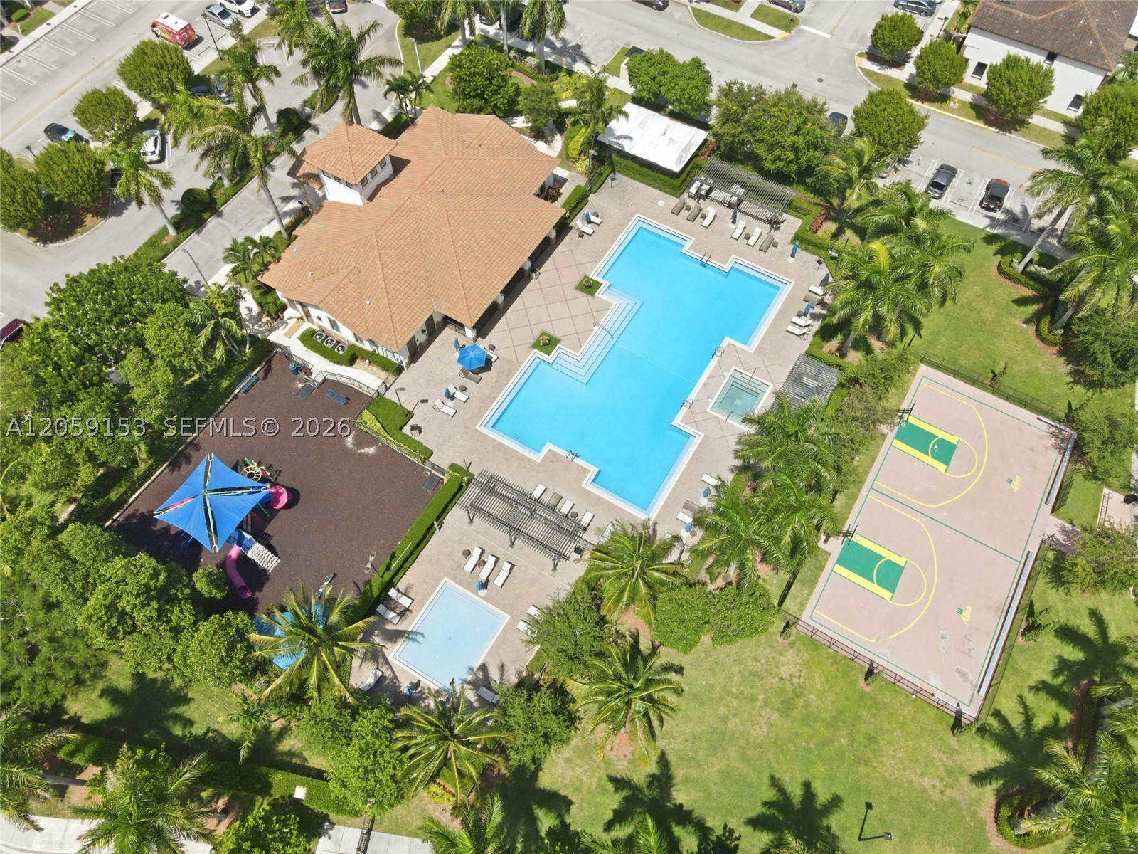 COCO PALM ESTATES - Residential