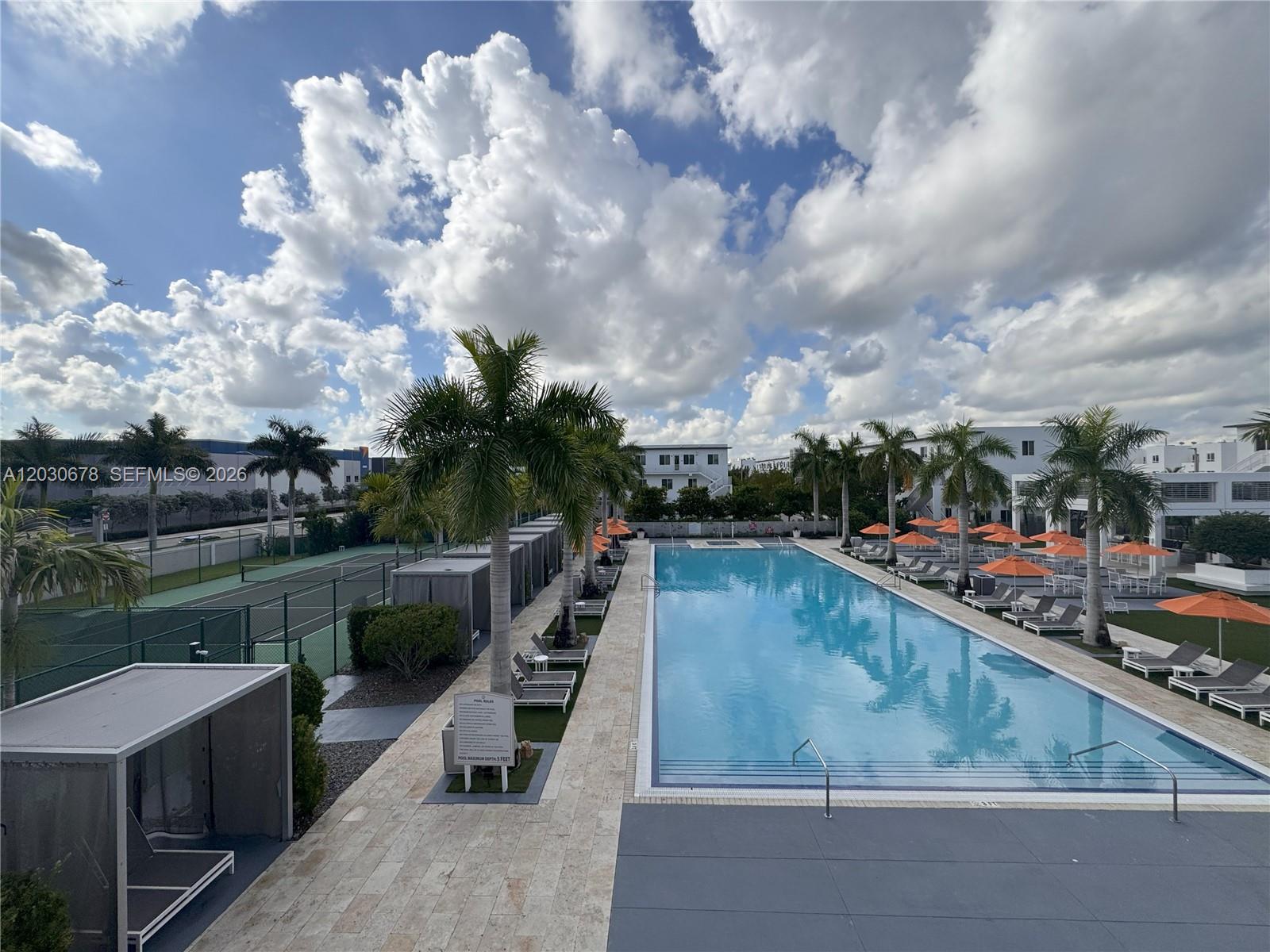 LANDMARK AT DORAL - Residential