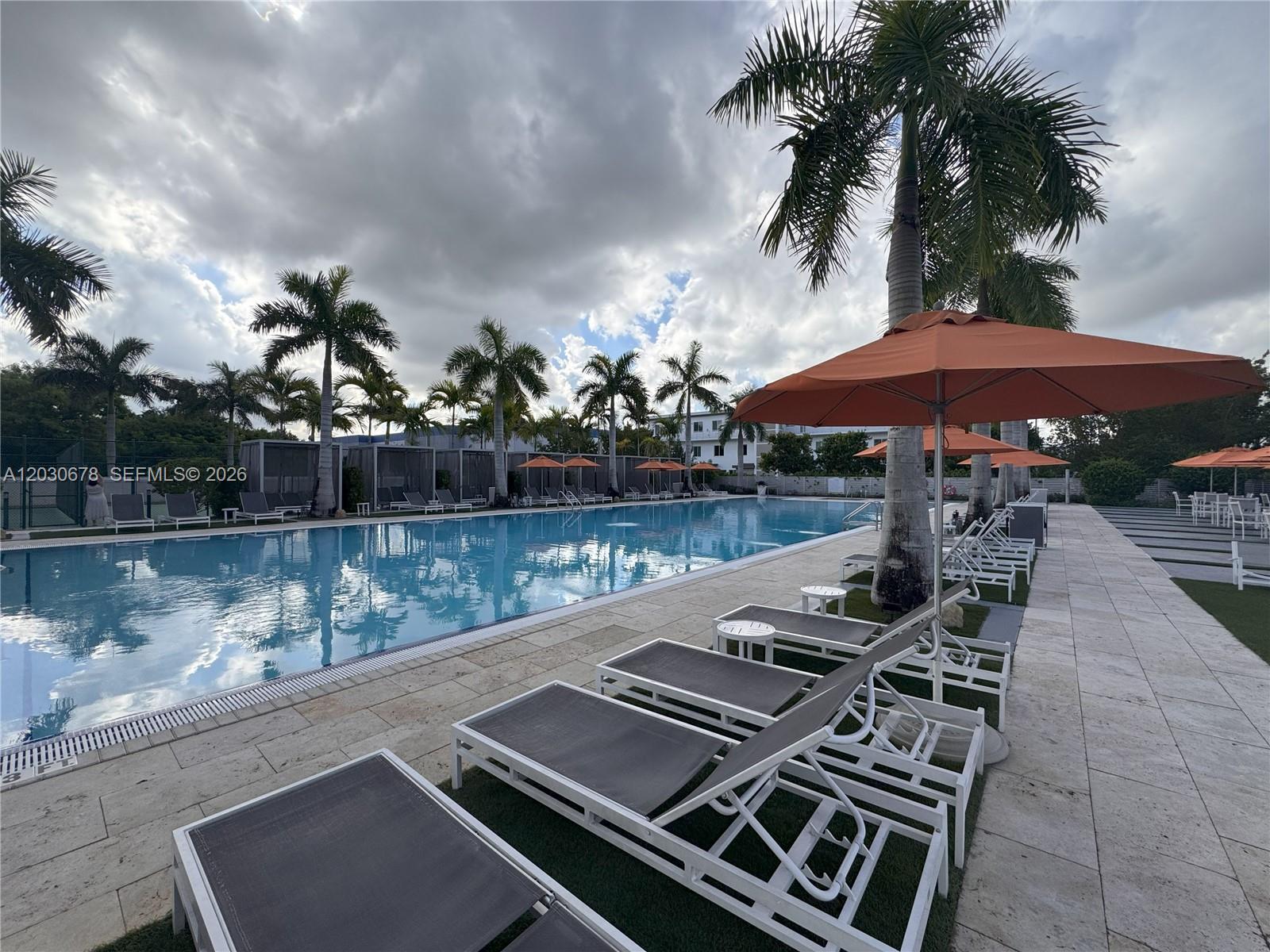 LANDMARK AT DORAL - Residential